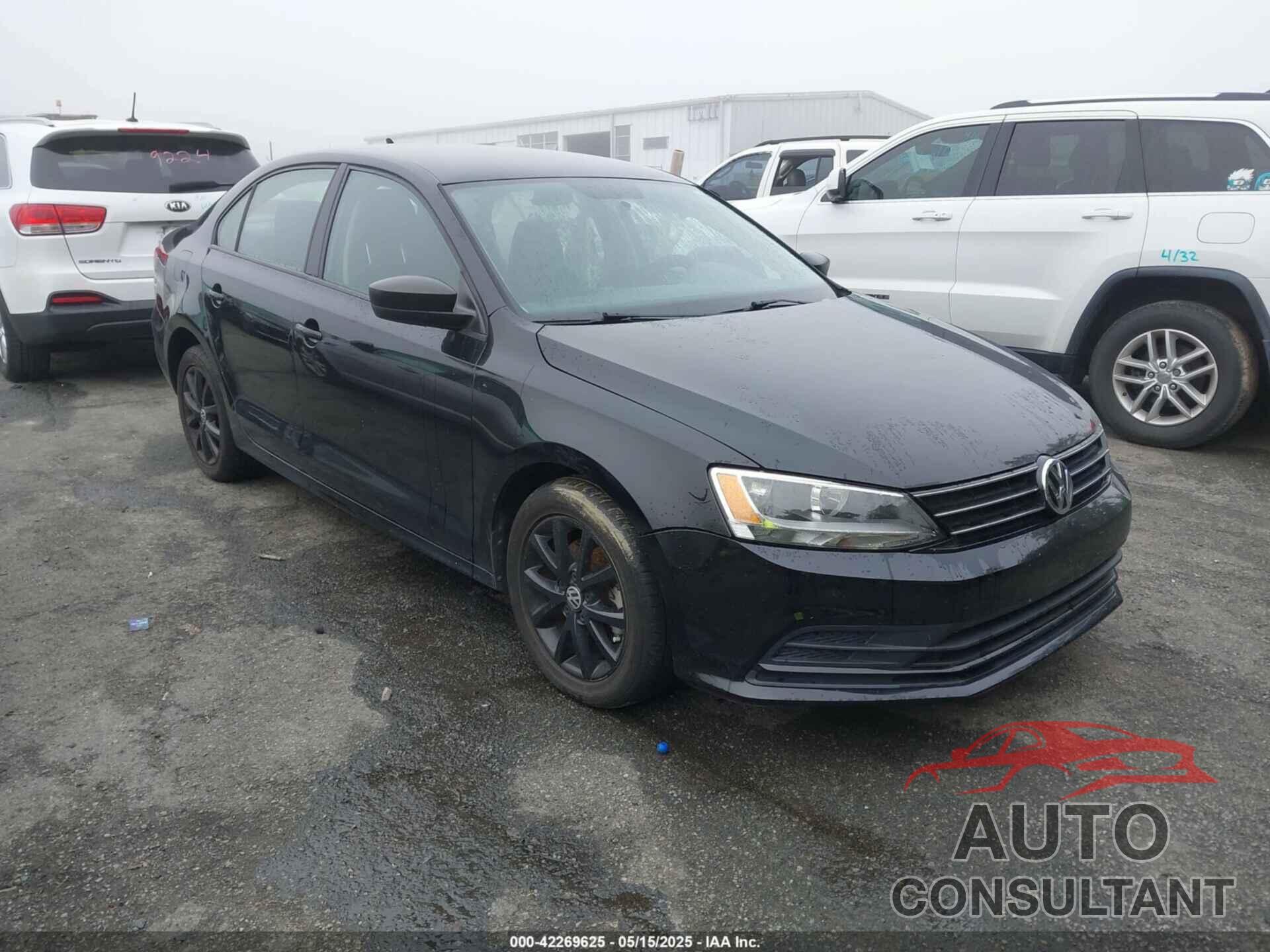 VOLKSWAGEN JETTA 2015 - 3VWD17AJ0FM253692