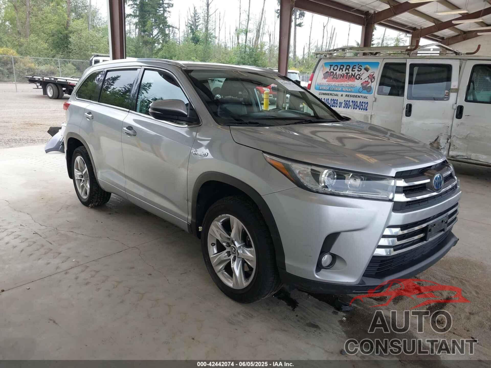 TOYOTA HIGHLANDER HYBRID 2018 - 5TDDGRFH6JS038295
