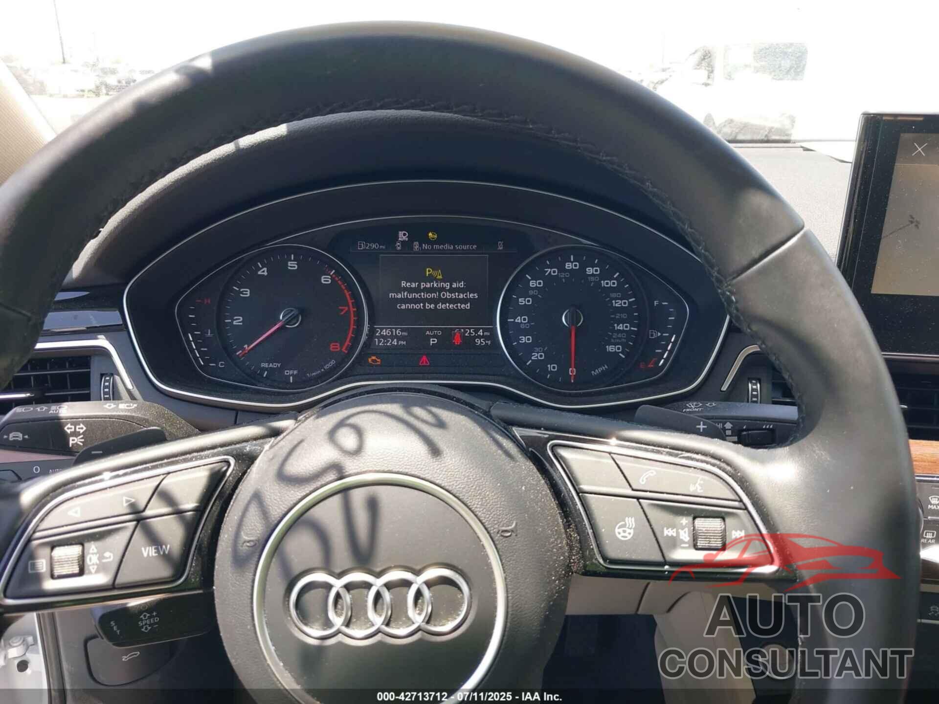 AUDI A4 2022 - WAUABAF44NN000833