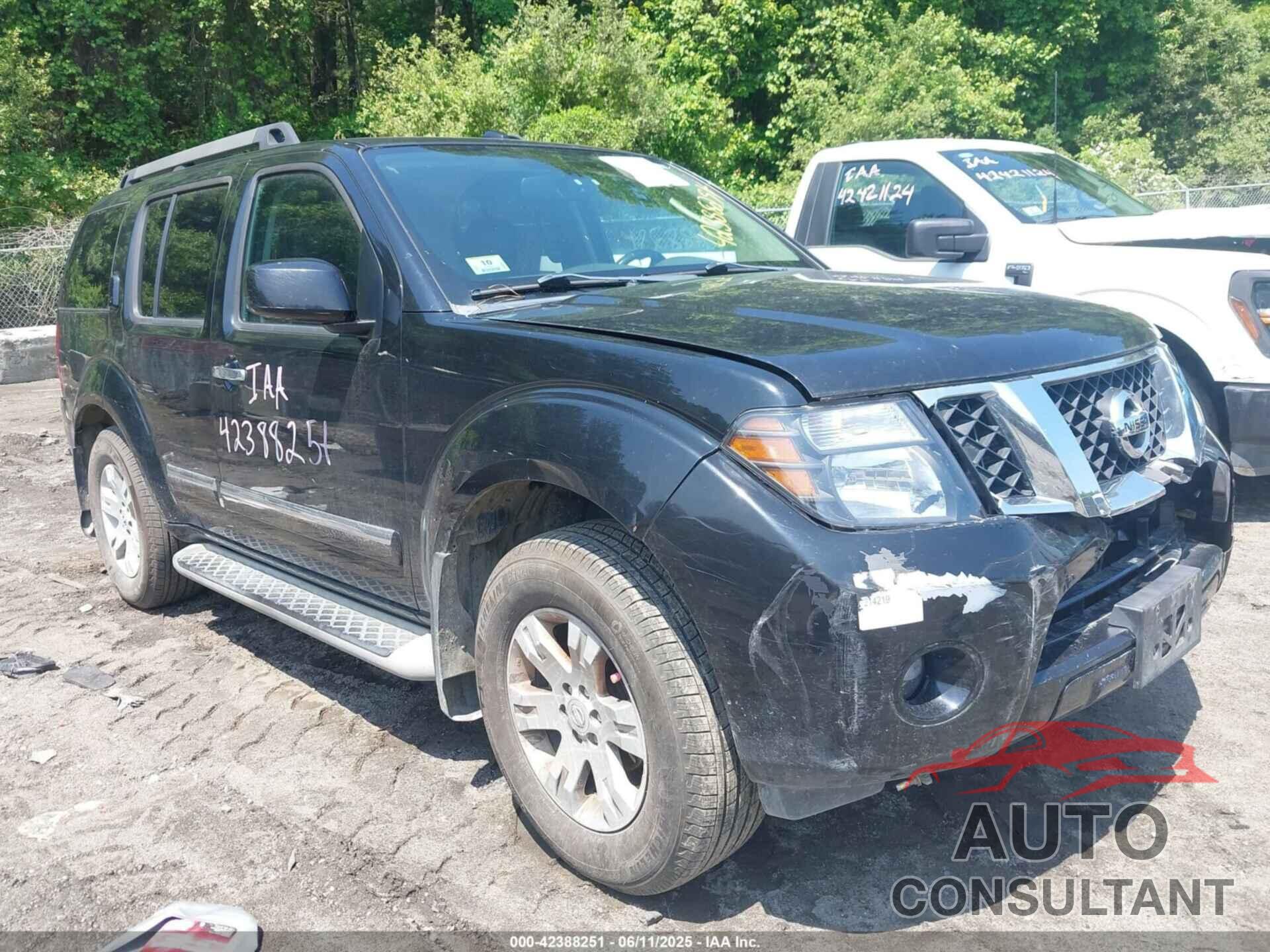 NISSAN PATHFINDER 2011 - 5N1AR1NB8BC620764