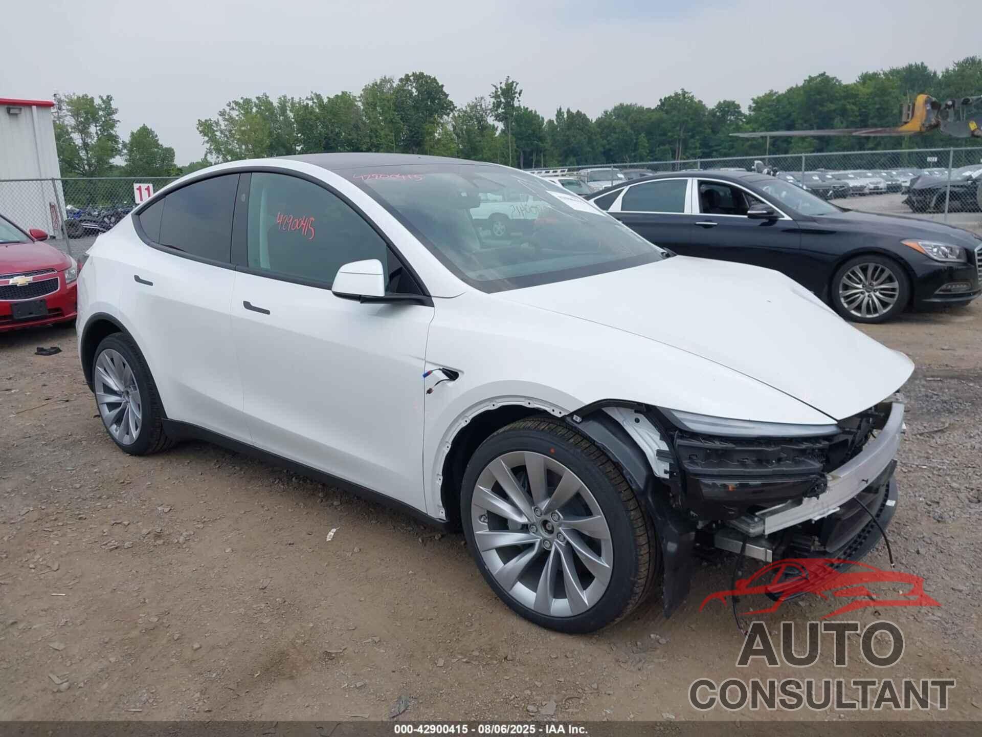 TESLA MODEL Y 2026 - 7SAYGDEE5TF333281