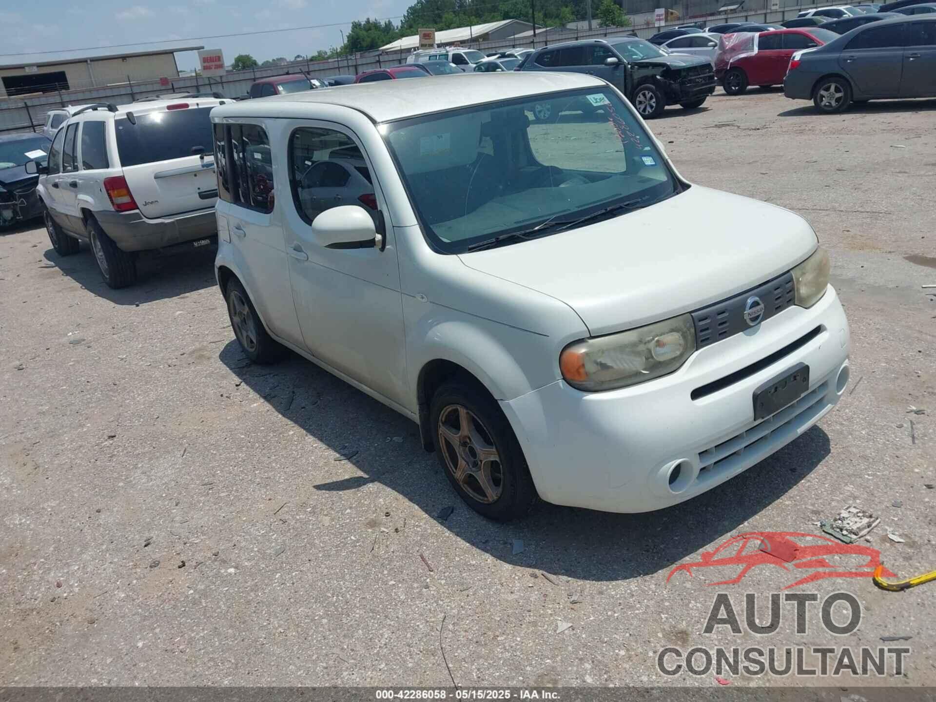 NISSAN CUBE 2010 - JN8AZ2KR8AT166837
