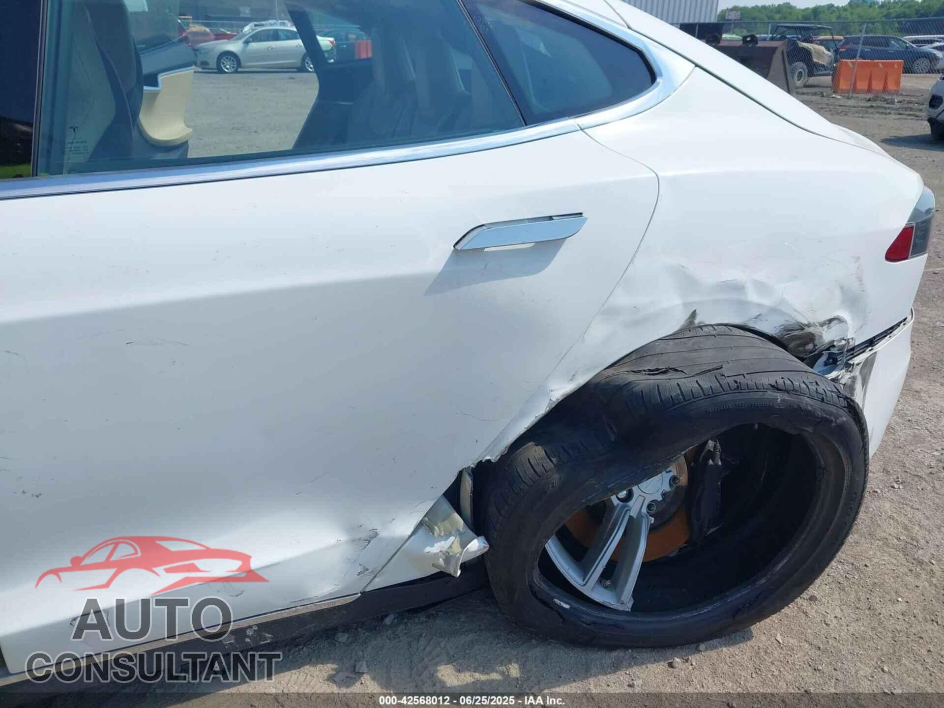 TESLA MODEL S 2016 - 5YJSA1E13GF129925