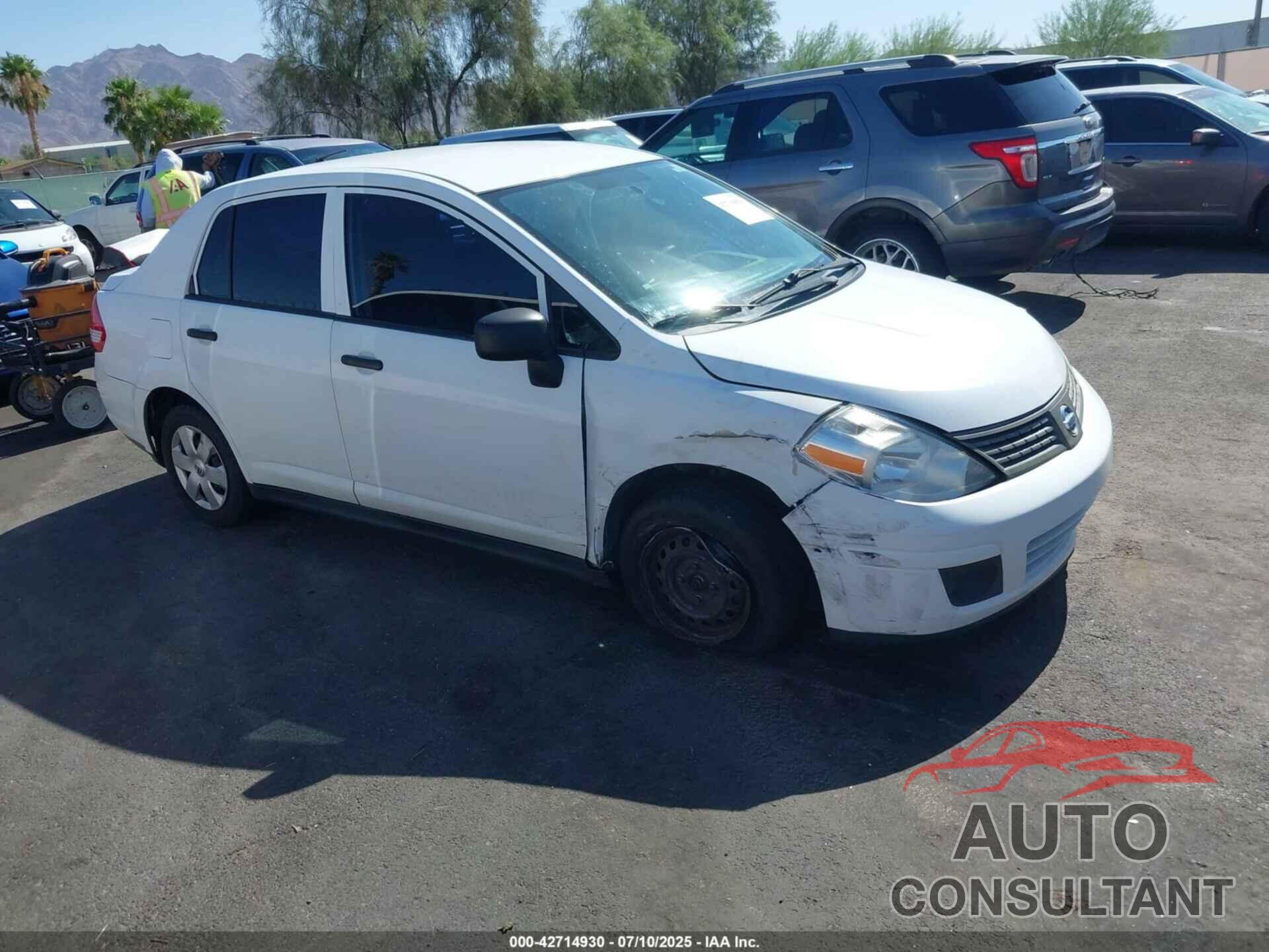 NISSAN VERSA 2011 - 3N1CC1AP1BL390671