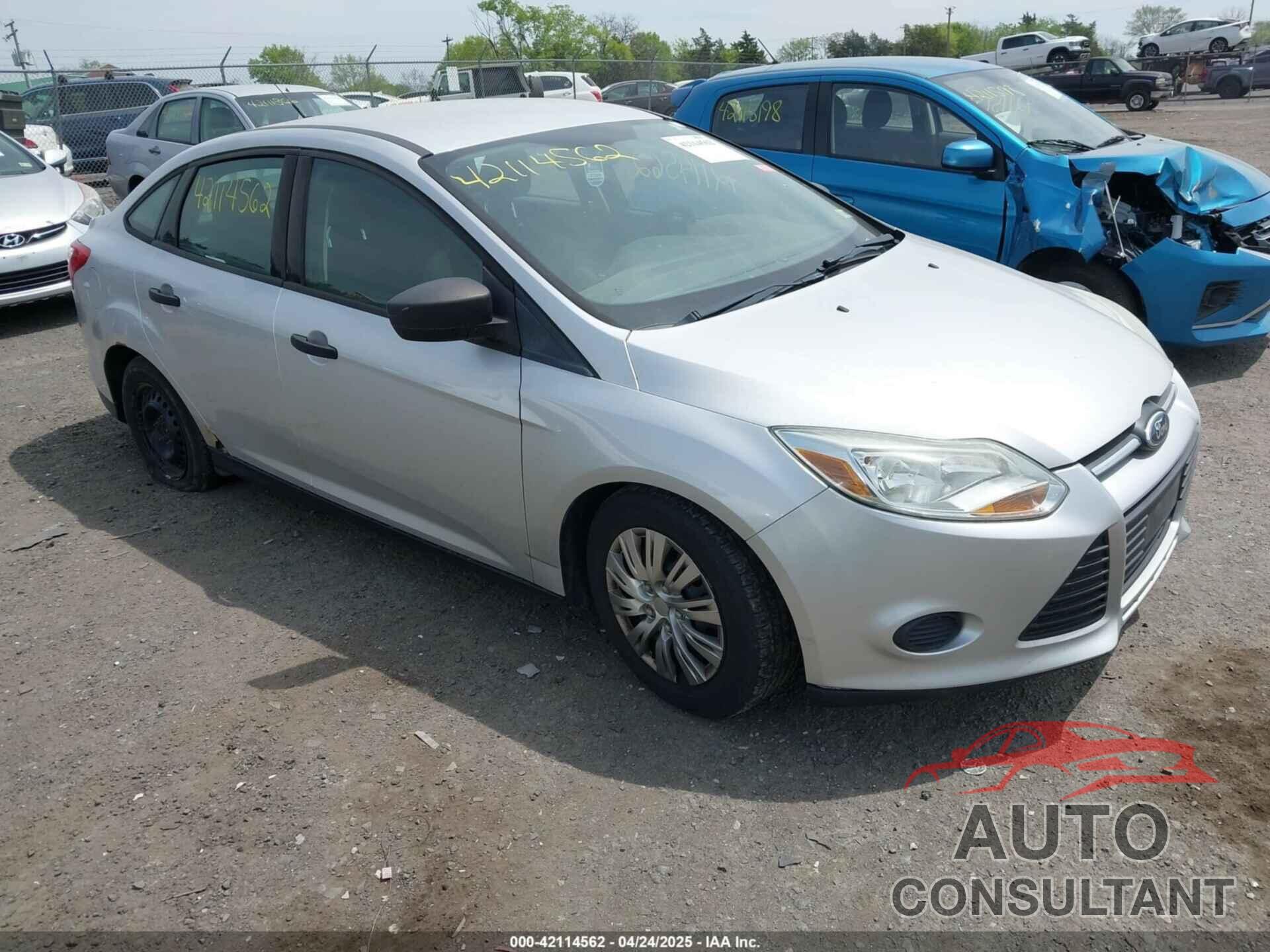 FORD FOCUS 2013 - 1FADP3E2XDL154959