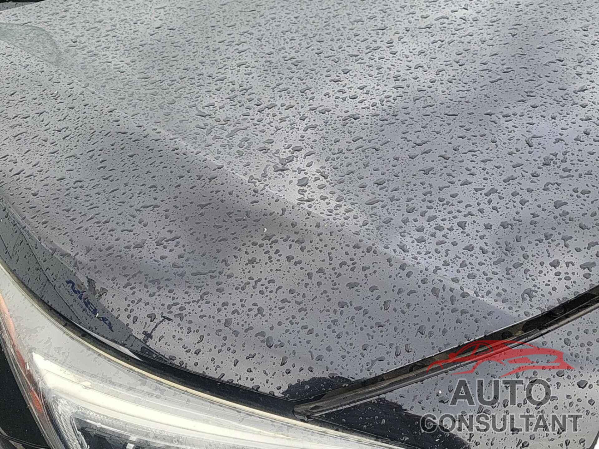 SUBARU LEGACY 2018 - 4S3BNAF66J3033855