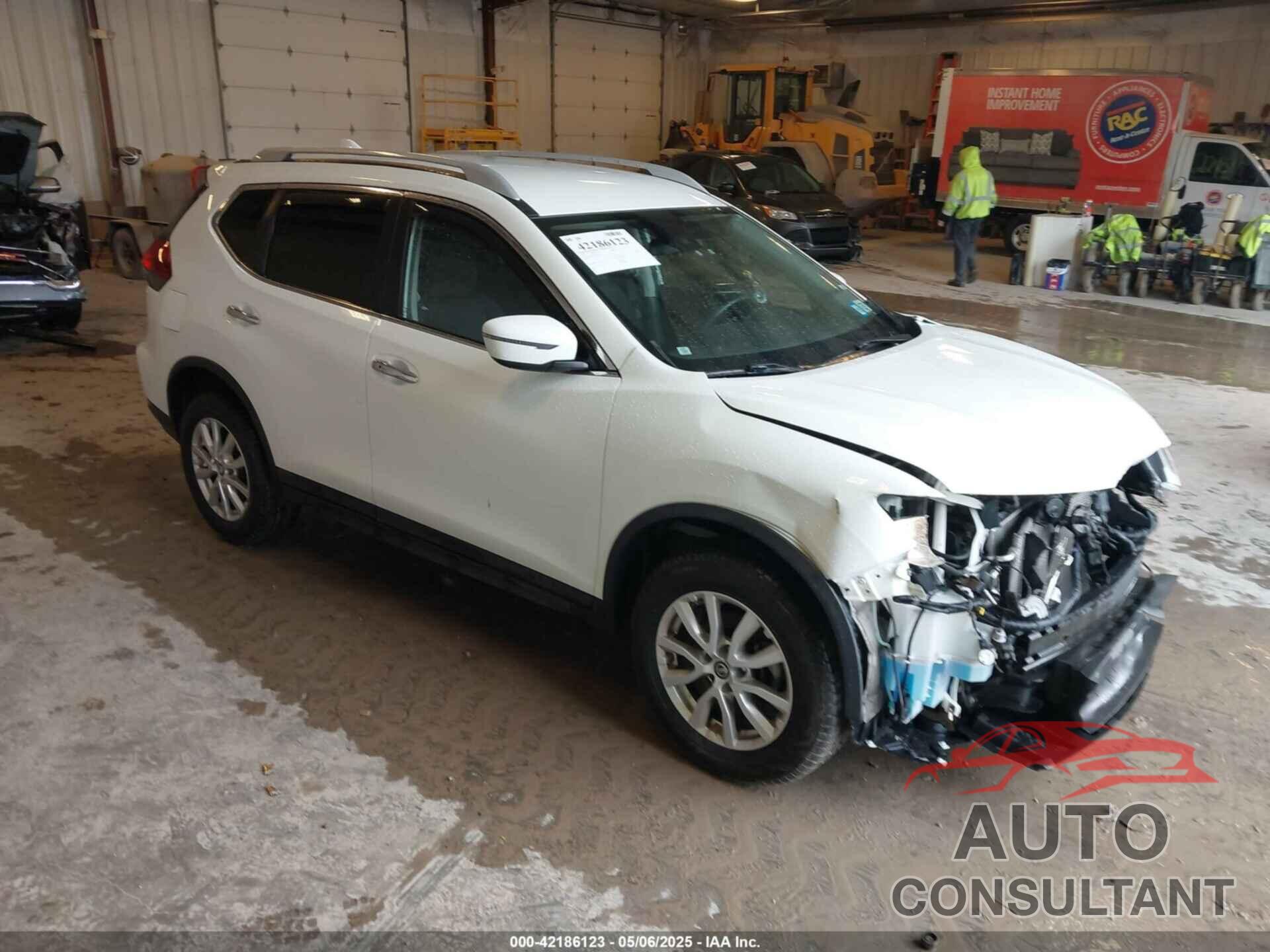 NISSAN ROGUE 2019 - 5N1AT2MV0KC766109