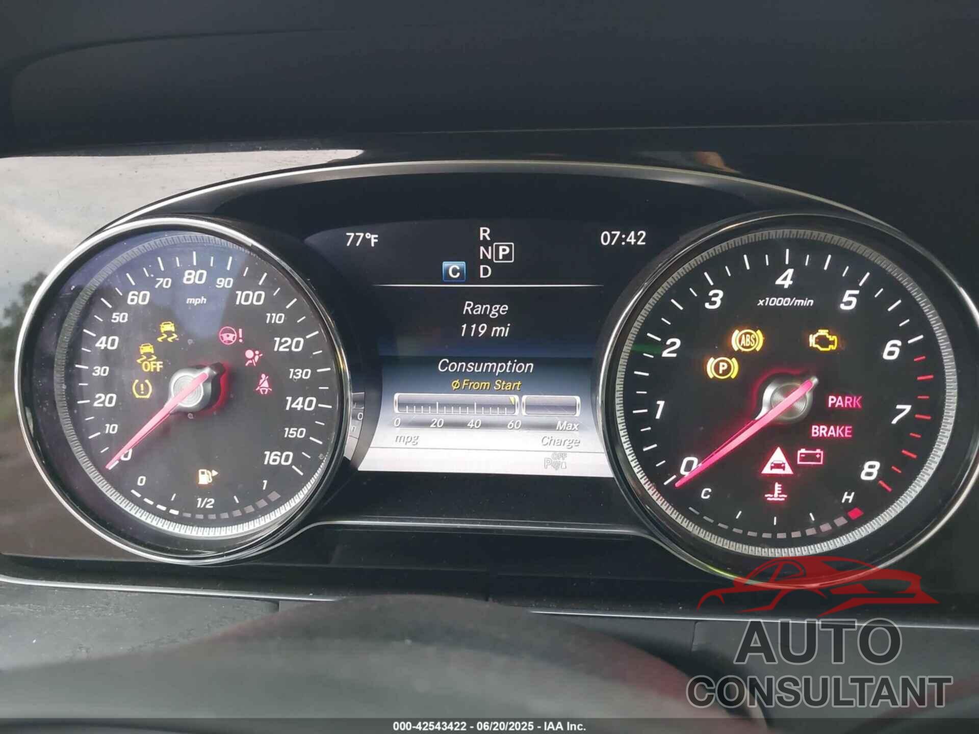 MERCEDES-BENZ E 300 2017 - WDDZF4JB9HA097594