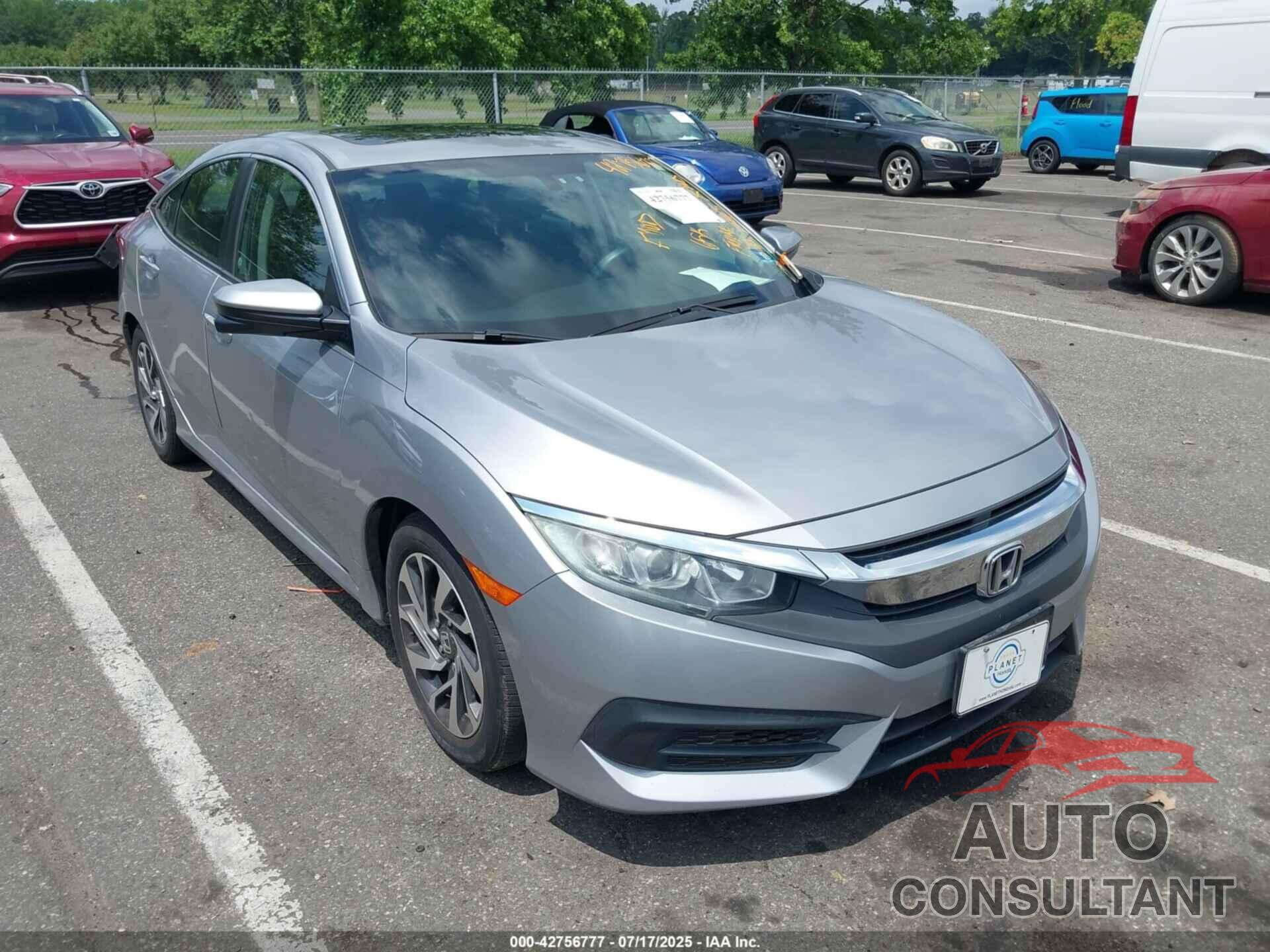 HONDA CIVIC 2018 - 2HGFC2F77JH530014