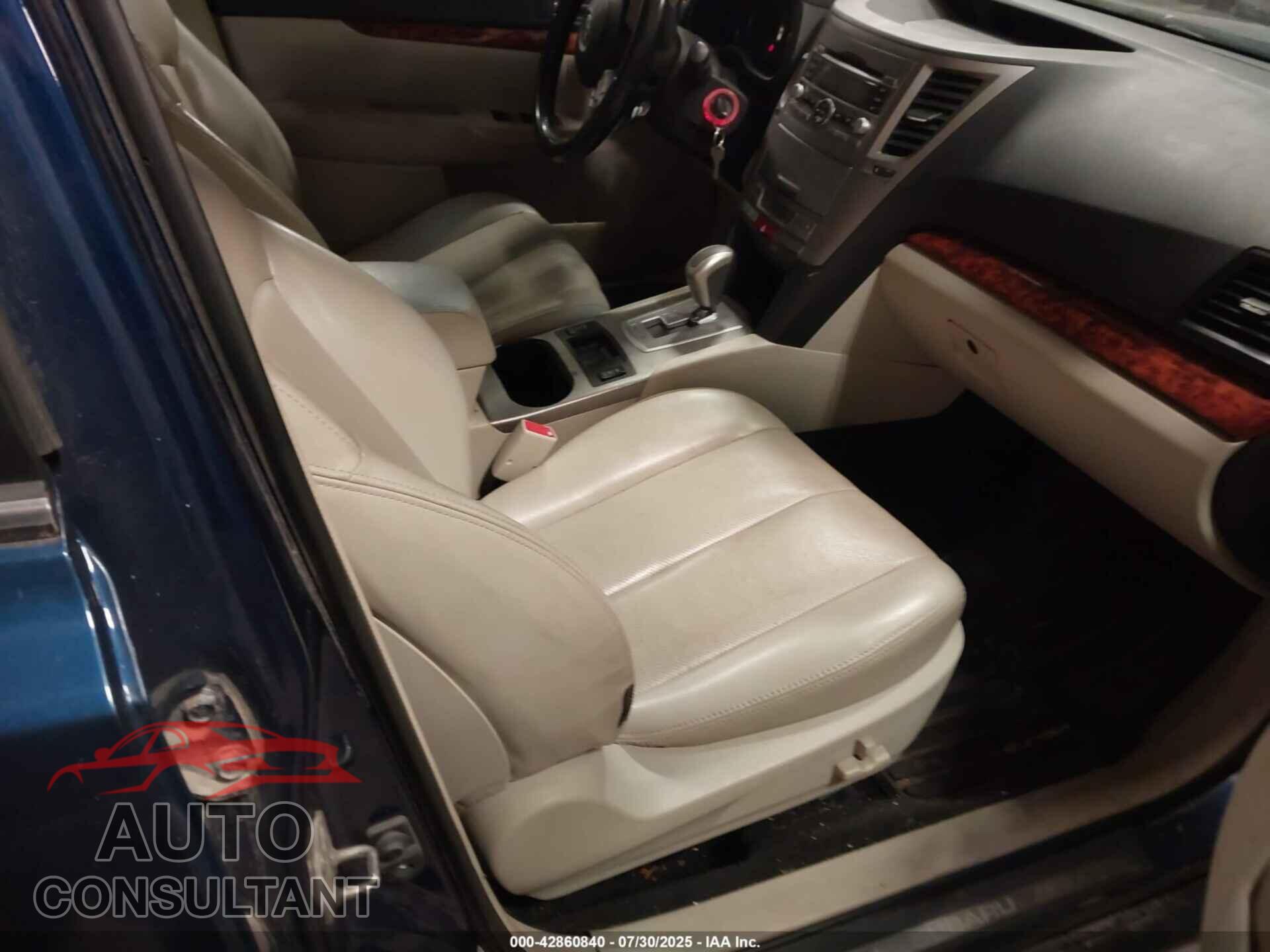 SUBARU OUTBACK 2011 - 4S4BRBKC6B3373865