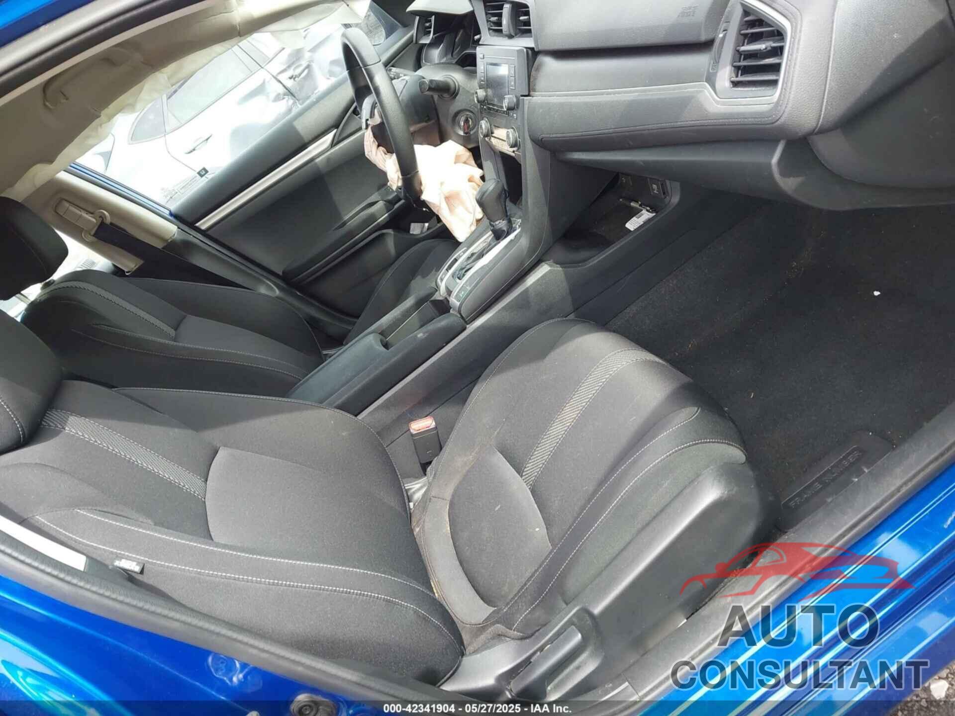 HONDA CIVIC 2017 - 19XFC2F58HE058408