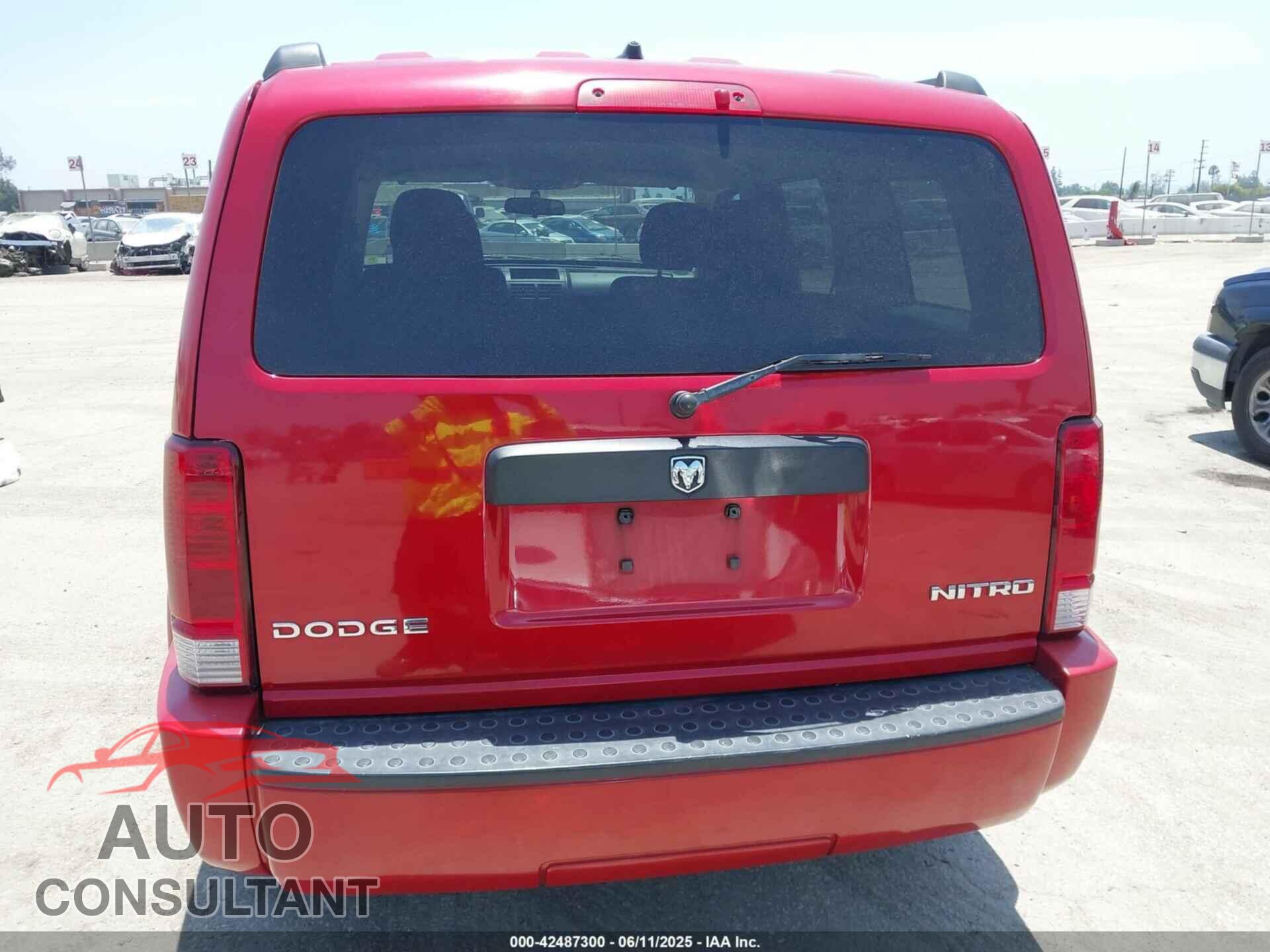 DODGE NITRO 2011 - 1D4PT4GK2BW570637