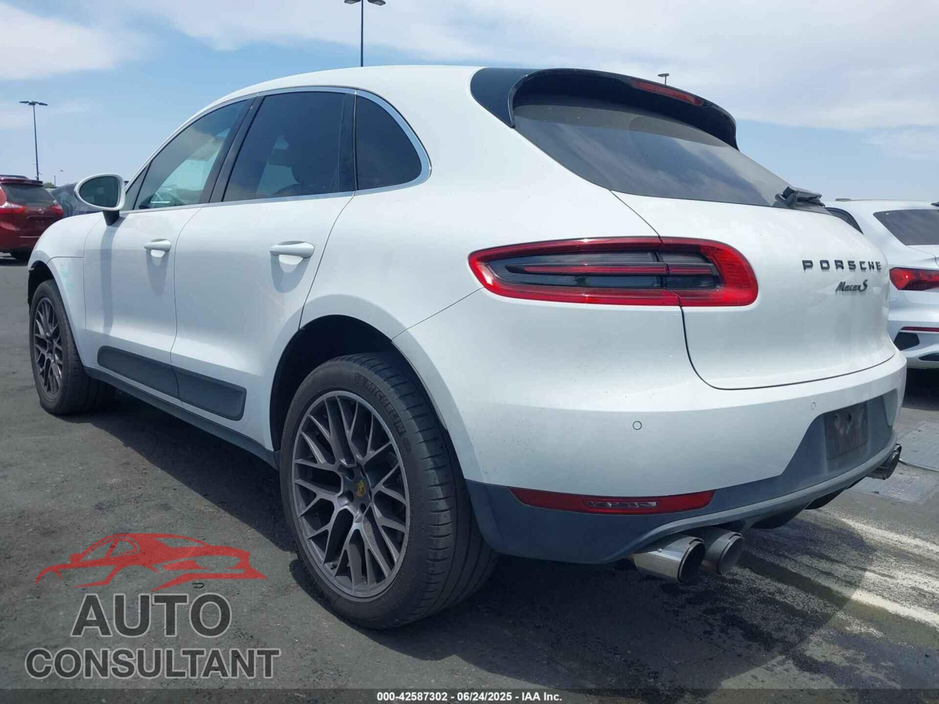 PORSCHE MACAN 2016 - WP1AB2A52GLB45696