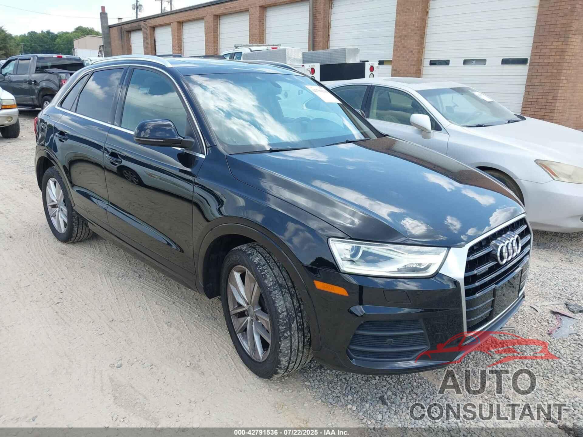 AUDI Q3 2017 - WA1JCCFS6HR003931