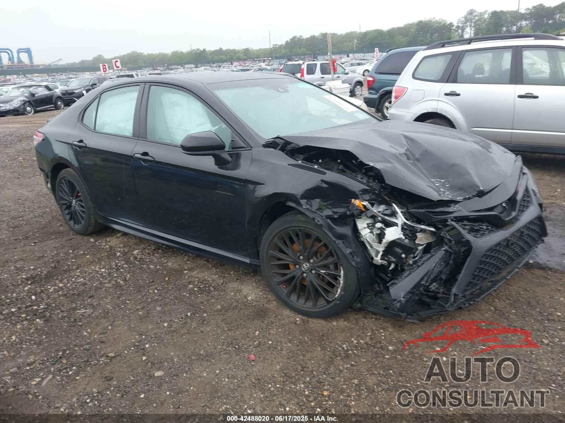 TOYOTA CAMRY 2020 - 4T1G11AK6LU324158