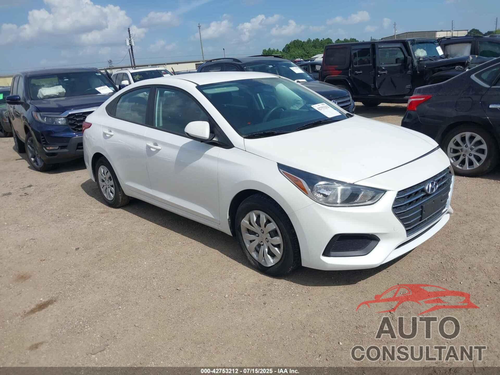 HYUNDAI ACCENT 2022 - 3KPC24A62NE157500