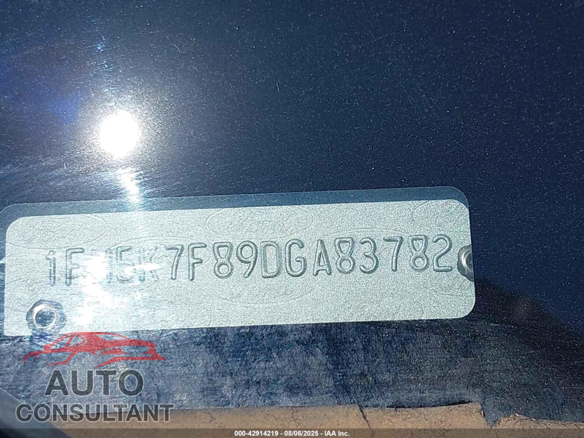 FORD EXPLORER 2013 - 1FM5K7F89DGA83782