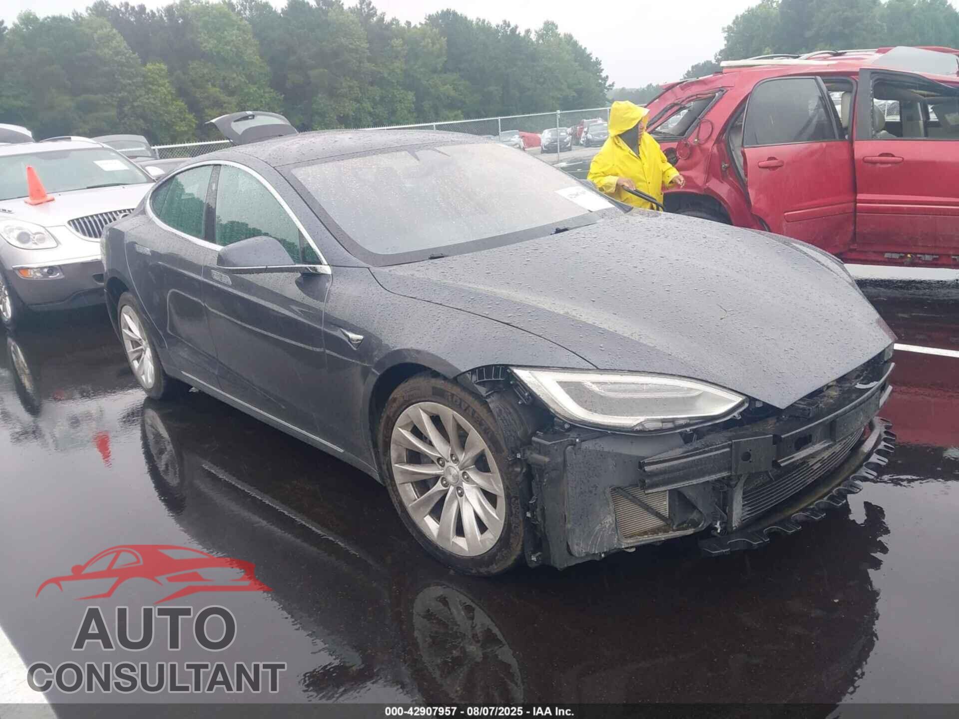 TESLA MODEL S 2017 - 5YJSA1E22HF232022