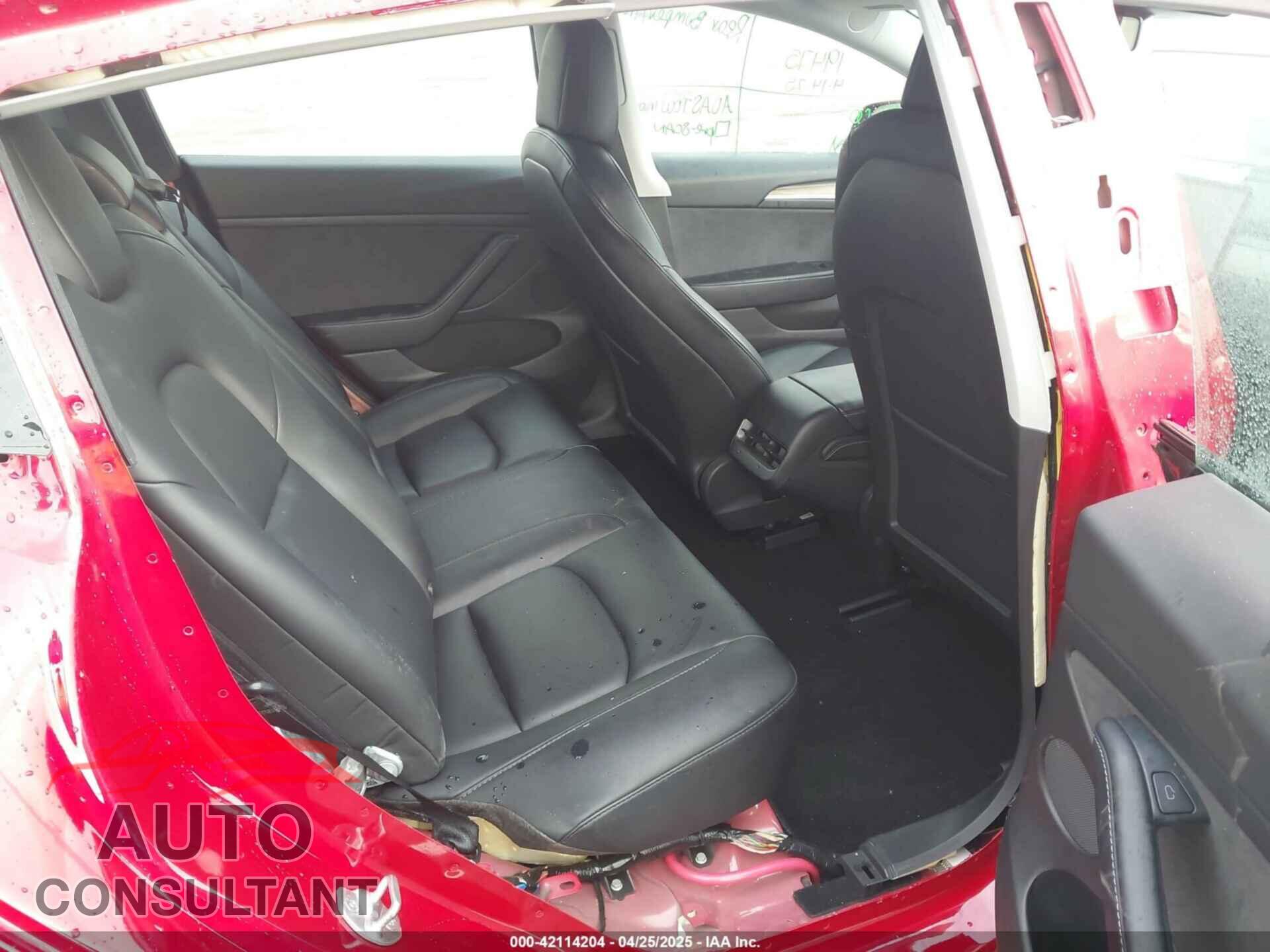 TESLA MODEL 3 2021 - 5YJ3E1EAXMF017773