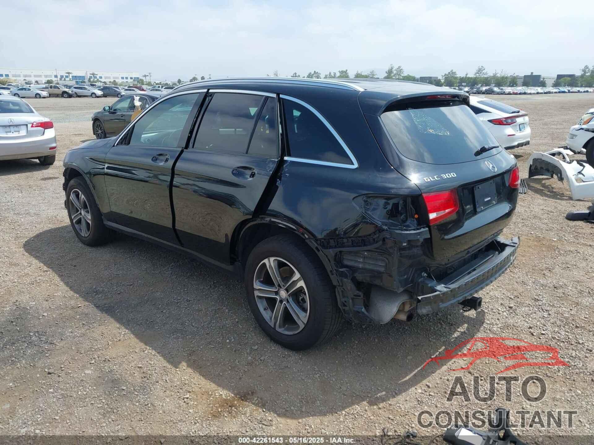 MERCEDES-BENZ GLC 300 2016 - WDC0G4KB6GF087180