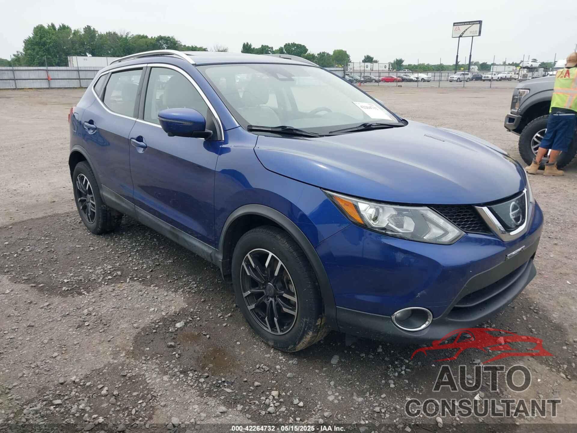 NISSAN ROGUE SPORT 2018 - JN1BJ1CR1JW292815