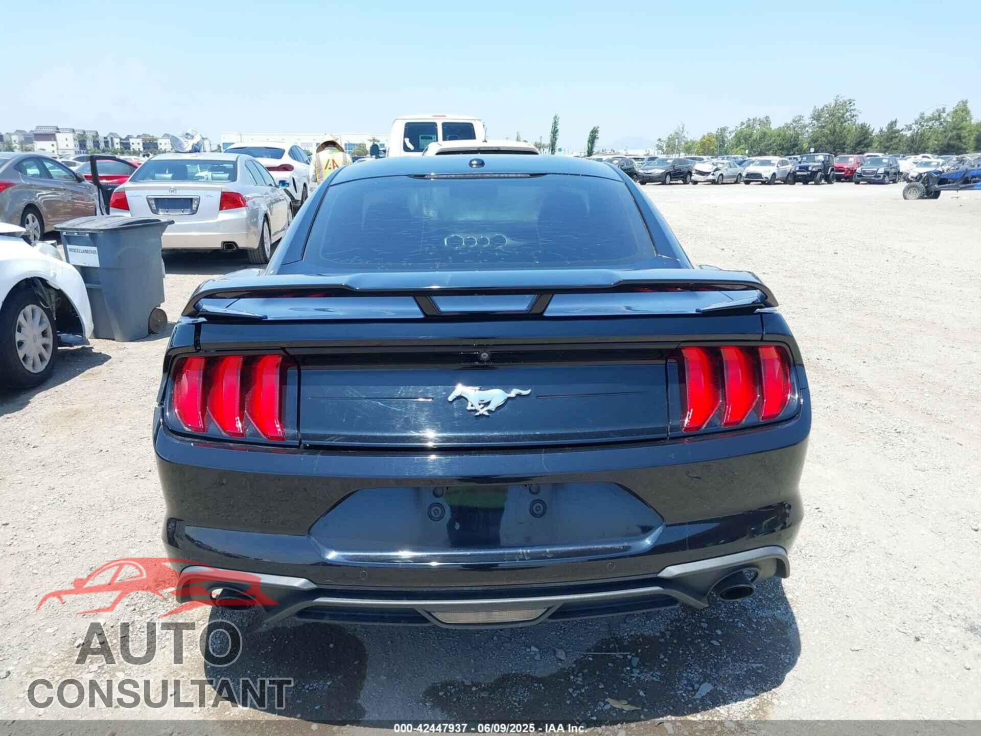 FORD MUSTANG 2018 - 1FA6P8TH4J5127110