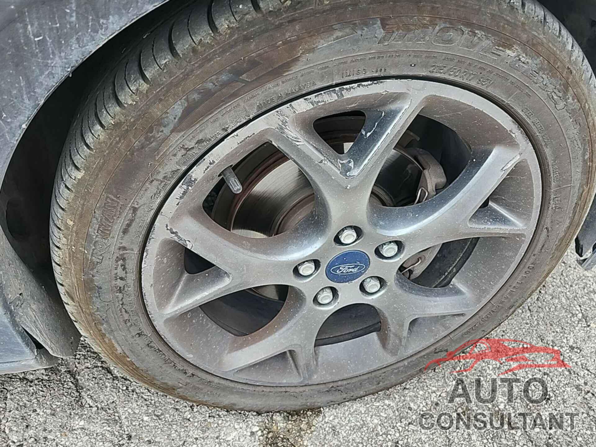 FORD FOCUS 2013 - 1FADP3F28DL107086