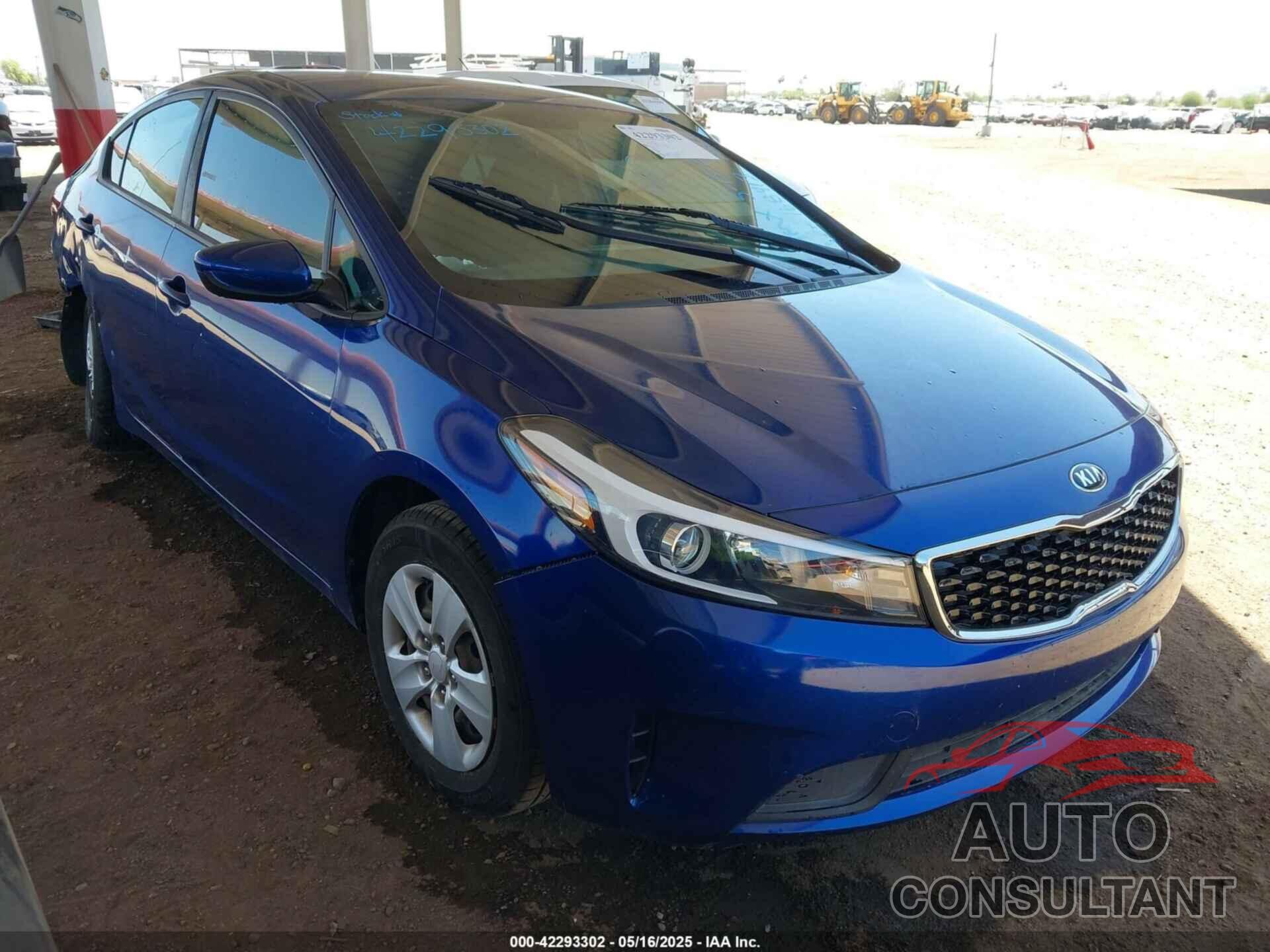 KIA FORTE 2018 - 3KPFK4A77JE168413
