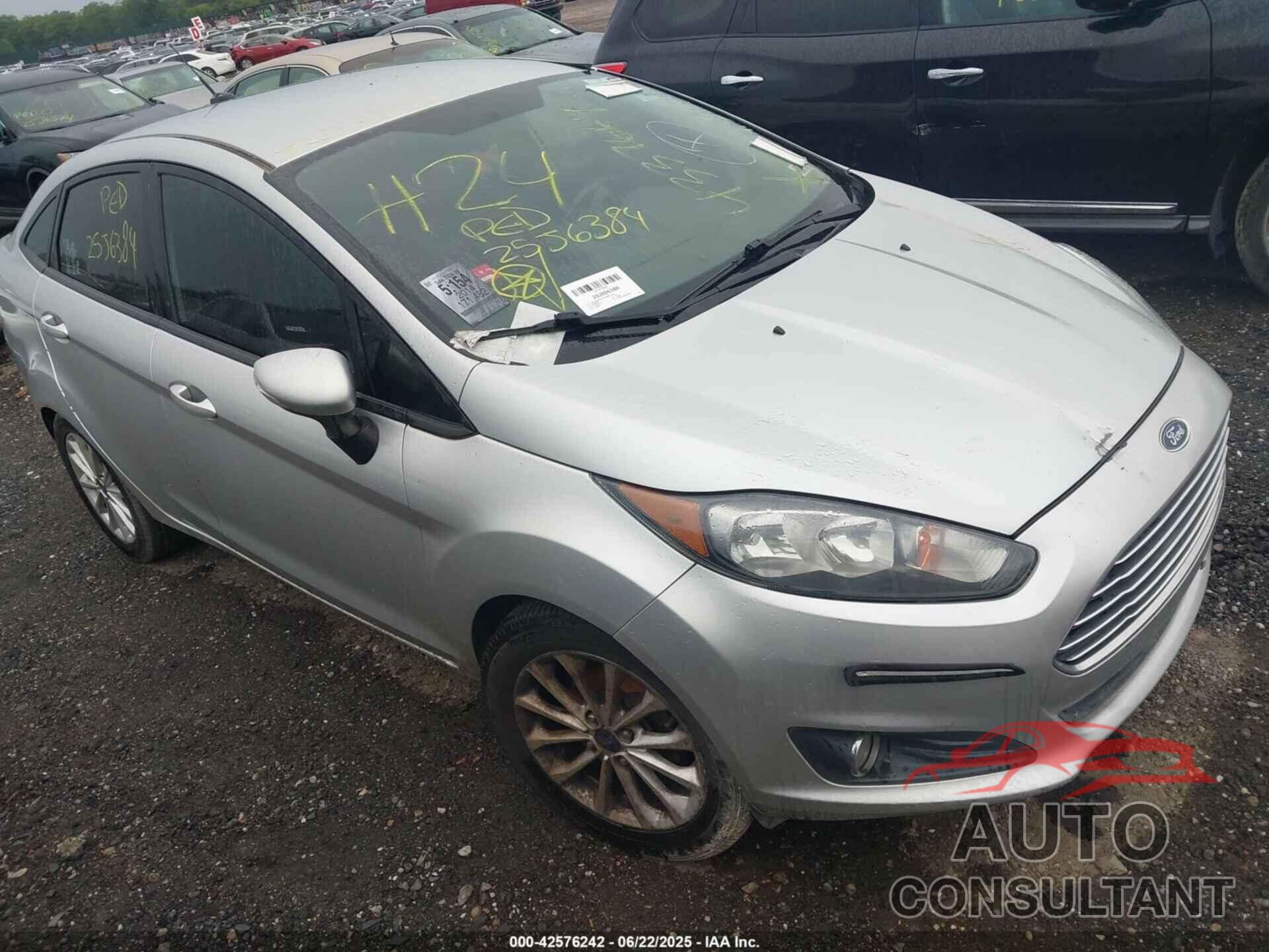 FORD FIESTA 2014 - 3FADP4BJ5EM159312