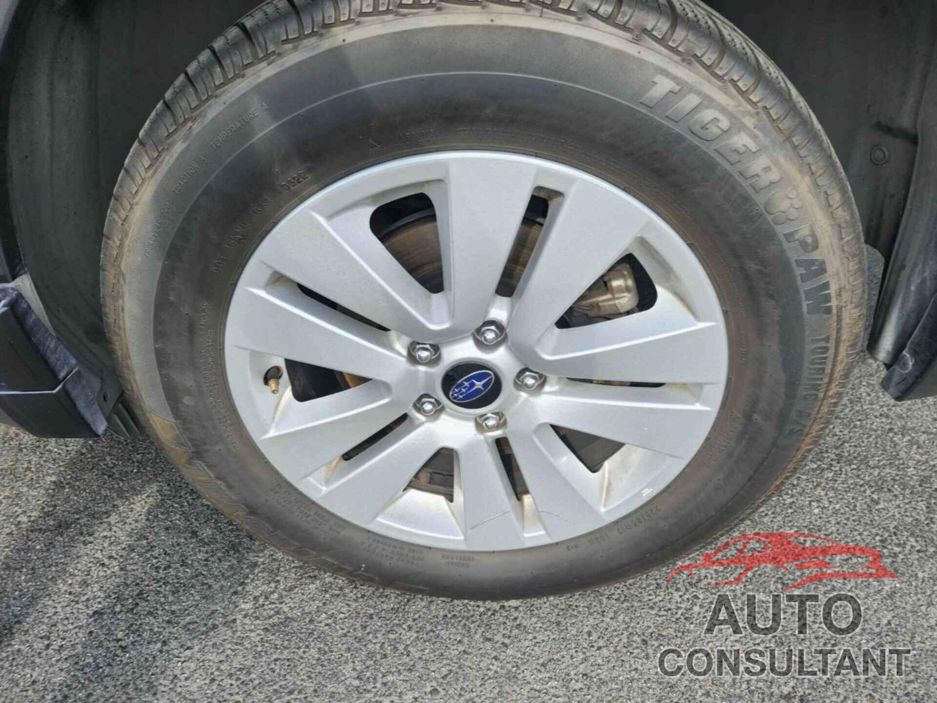 SUBARU OUTBACK 2018 - 4S4BSAFC5J3316189