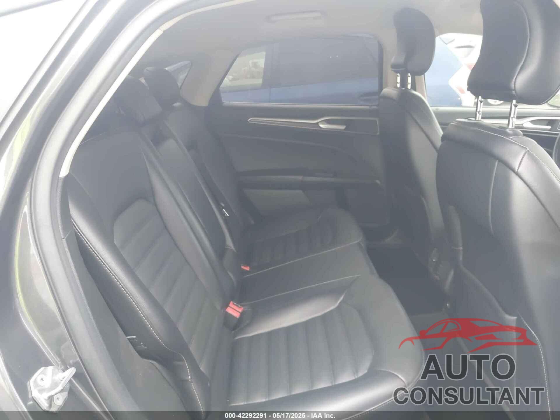 FORD FUSION ENERGI 2017 - 3FA6P0PU9HR201086
