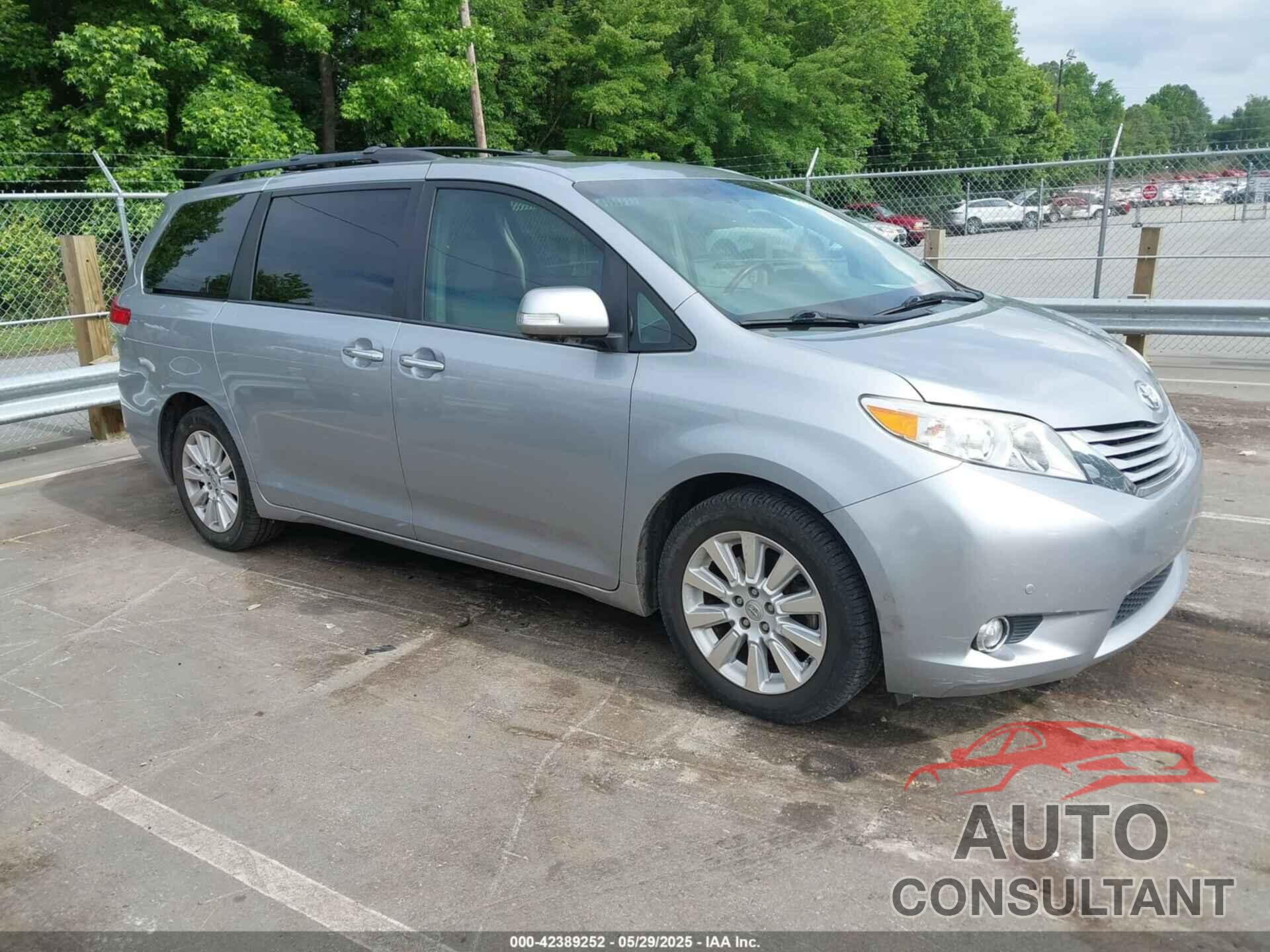 TOYOTA SIENNA 2013 - 5TDDK3DC3DS054803
