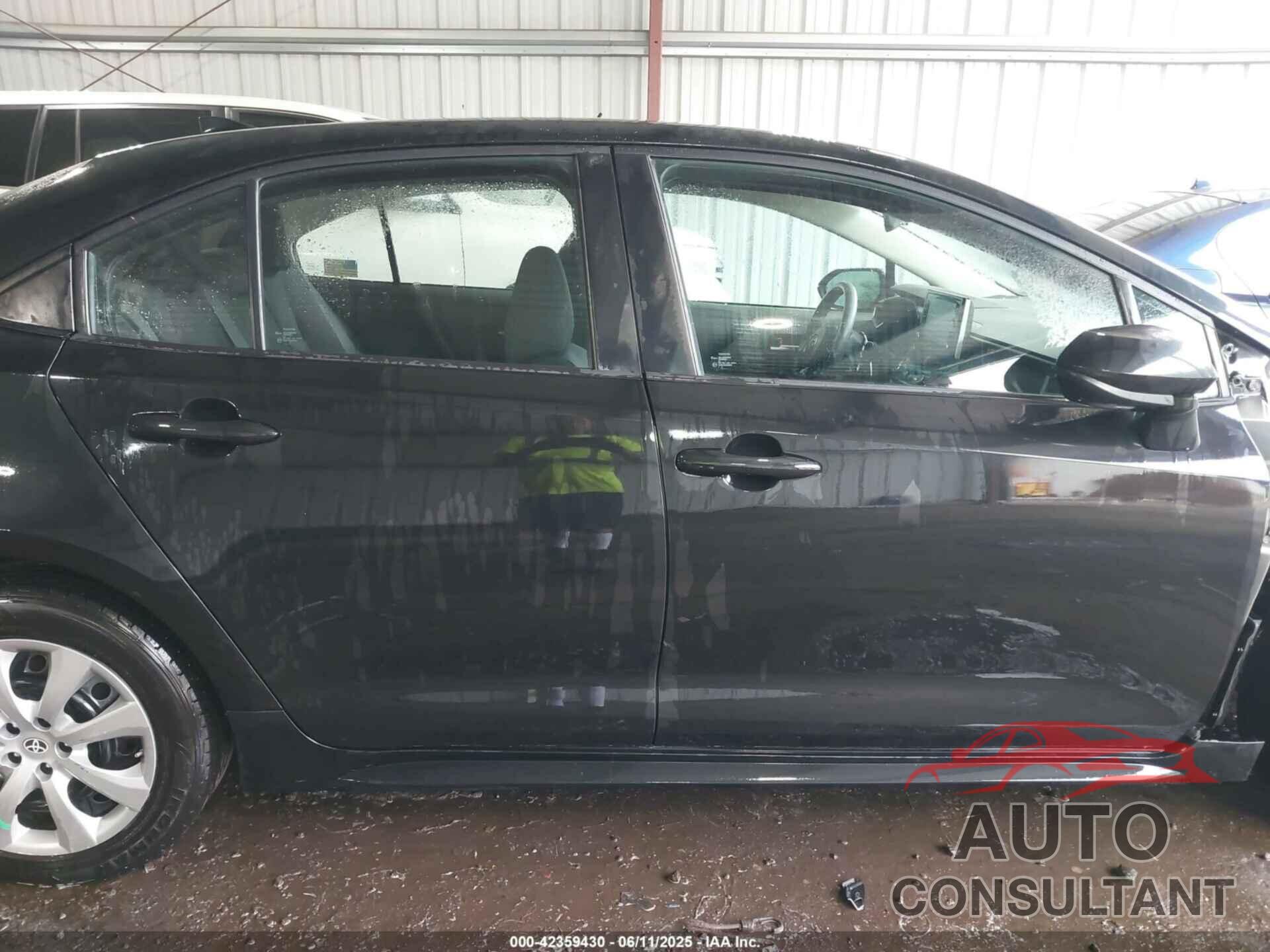 TOYOTA COROLLA 2021 - 5YFEPMAE5MP238182
