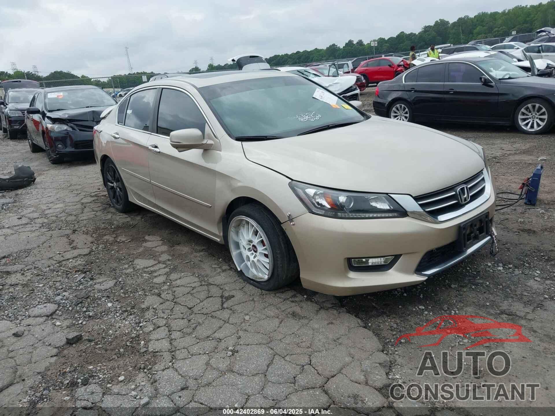 HONDA ACCORD 2013 - 1HGCR2F7XDA008093