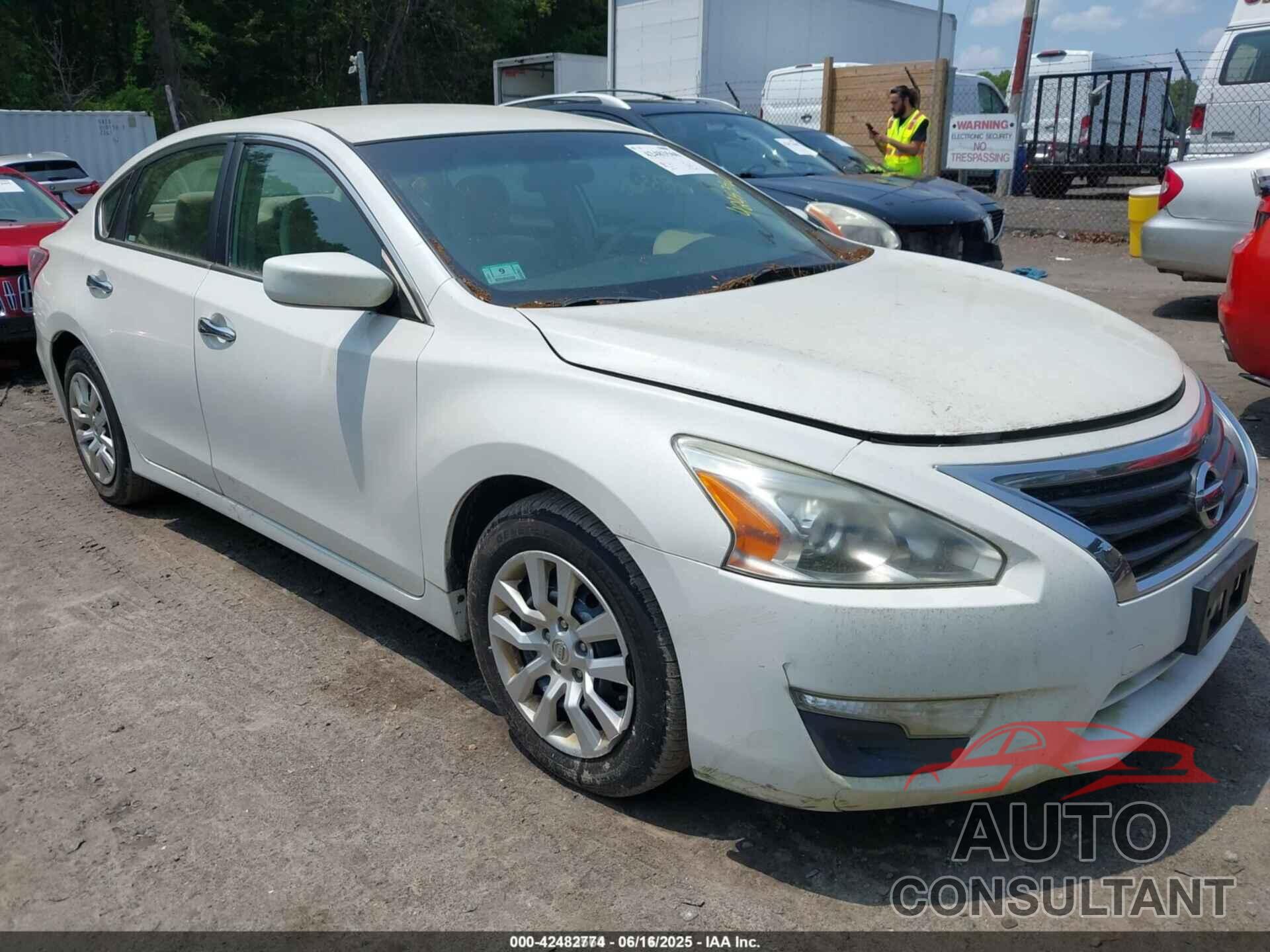NISSAN ALTIMA 2013 - 1N4AL3AP6DC263189
