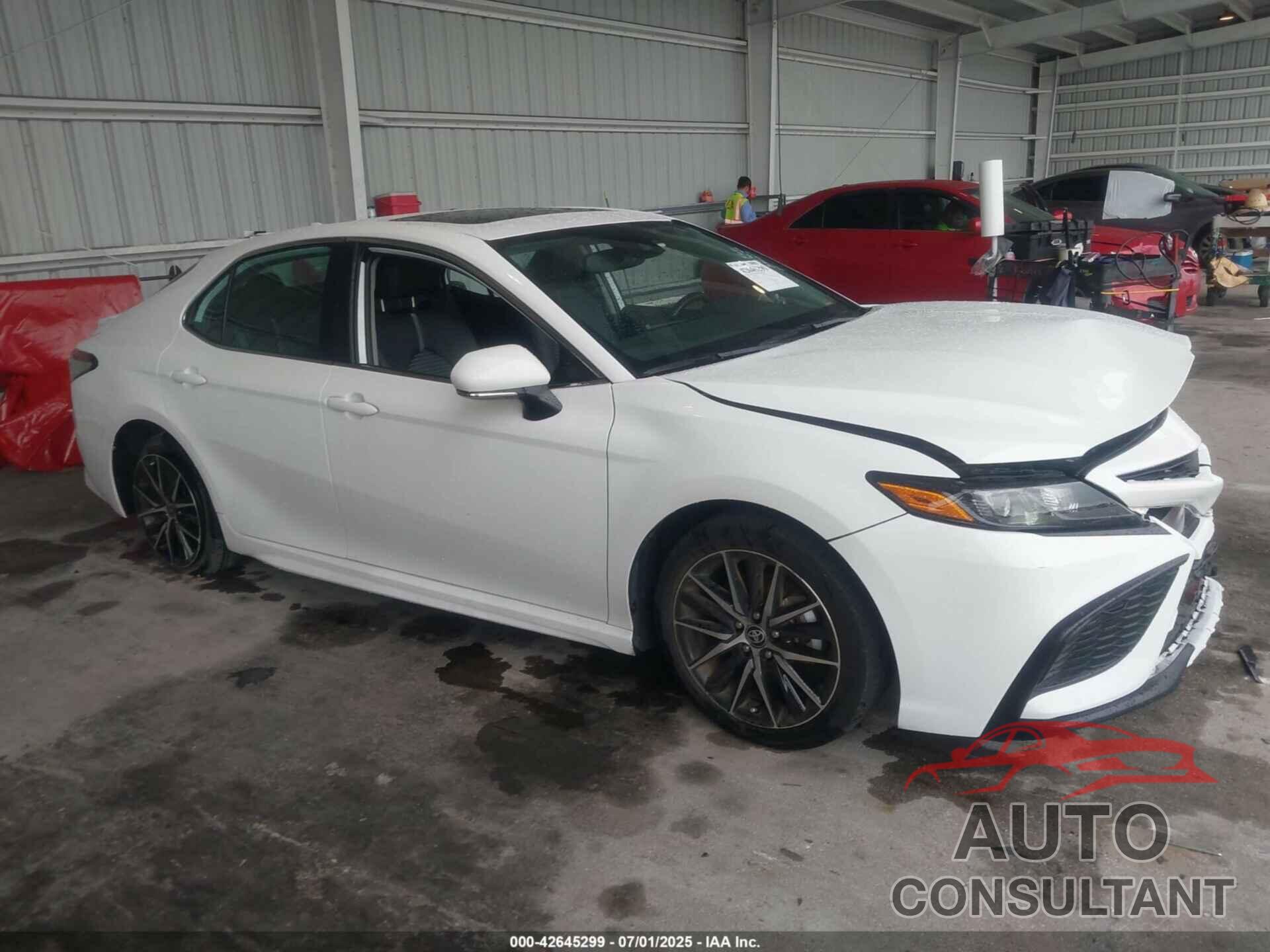TOYOTA CAMRY 2023 - 4T1T11AK0PU834817