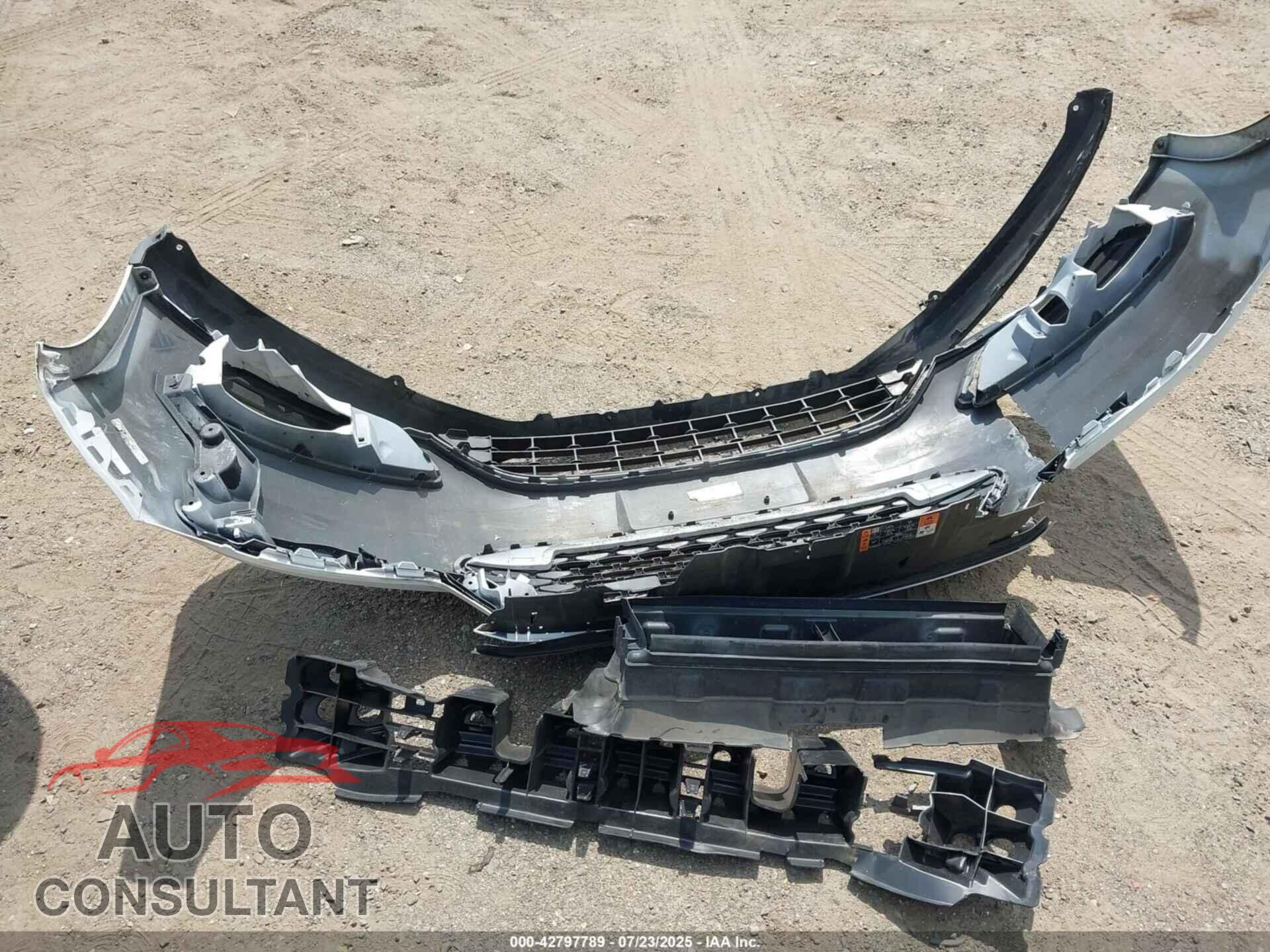 FORD FOCUS 2017 - 1FADP3F20HL335945