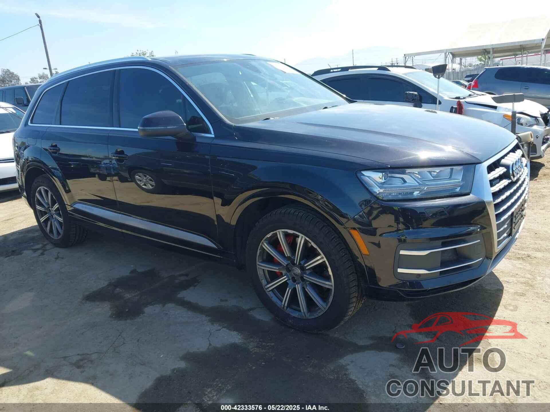 AUDI Q7 2017 - WA1LAAF78HD014862