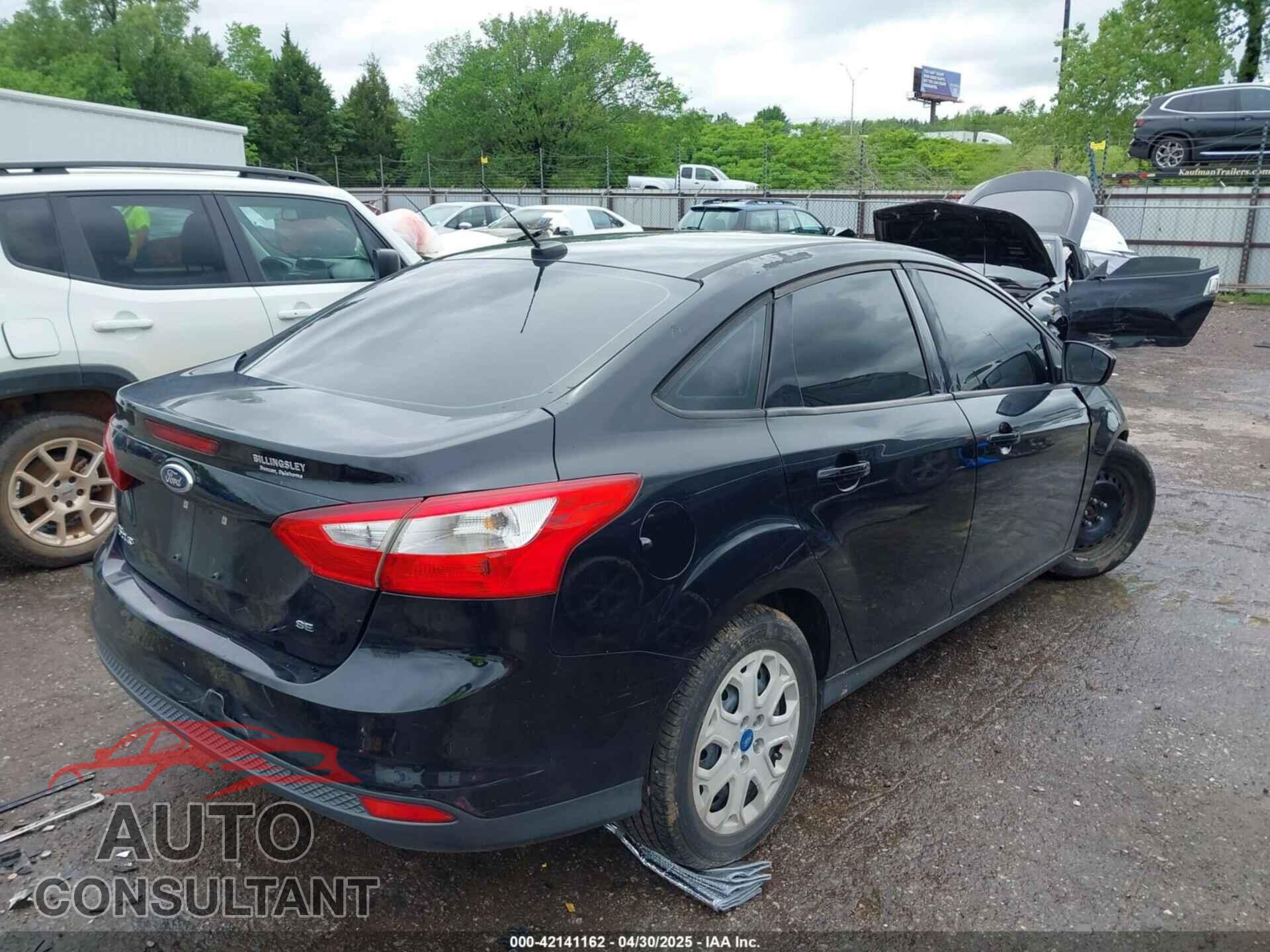 FORD FOCUS 2012 - 1FAHP3F22CL262247