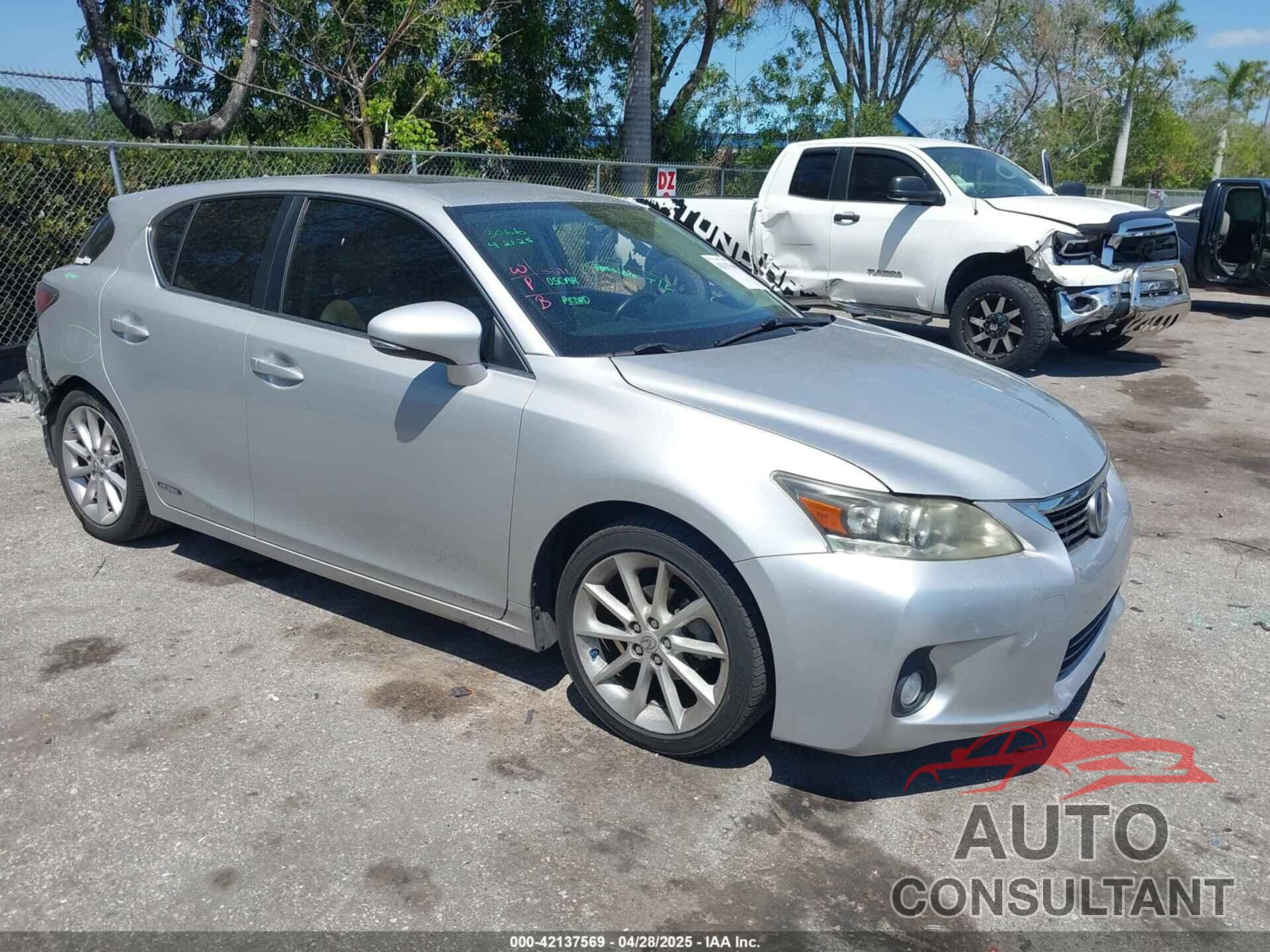 LEXUS CT 200H 2011 - JTHKD5BHXB2029119