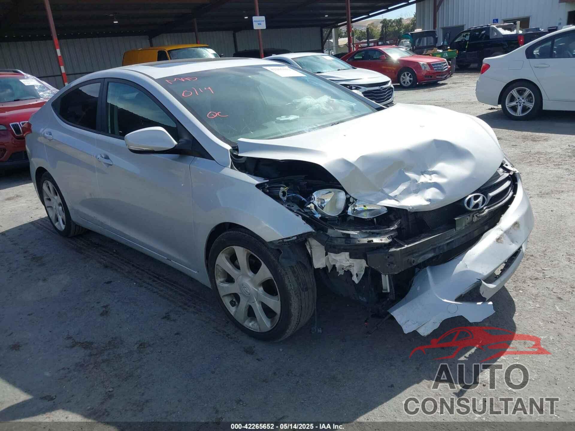 HYUNDAI ELANTRA 2012 - KMHDH4AE8CU191090