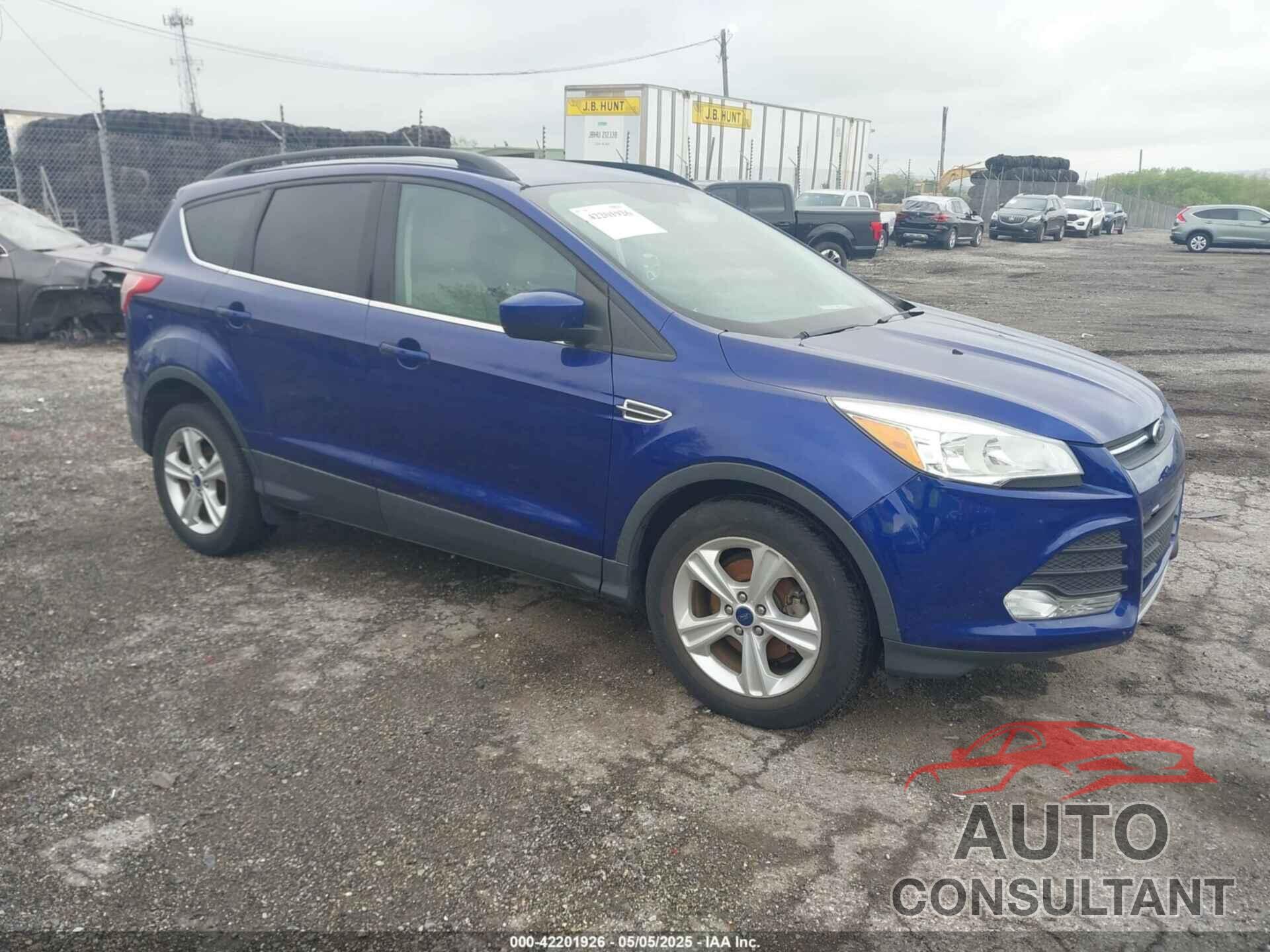 FORD ESCAPE 2015 - 1FMCU0GX0FUB57156