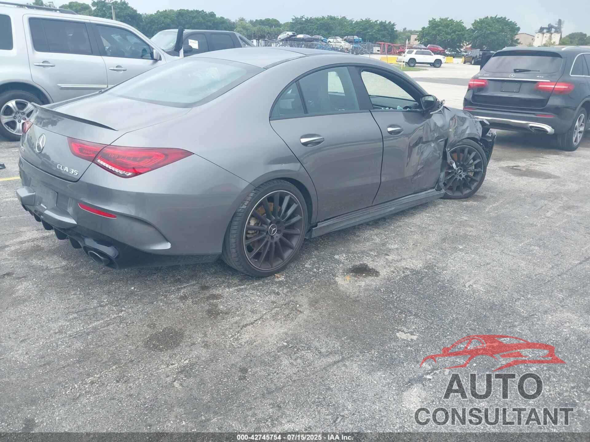 MERCEDES-BENZ AMG CLA 35 2023 - W1K5J5BB8PN404942