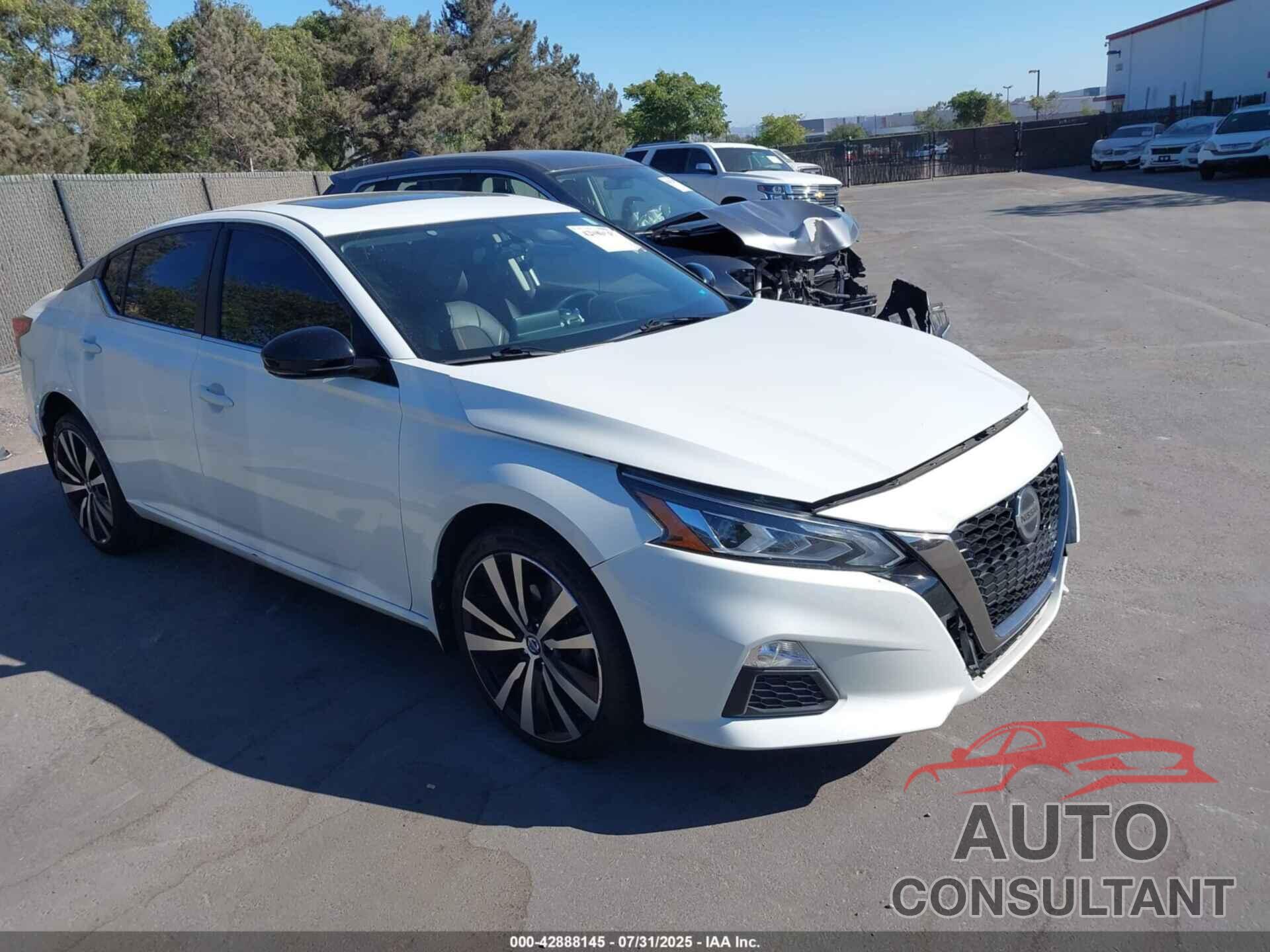 NISSAN ALTIMA 2019 - 1N4BL4CW4KN326712