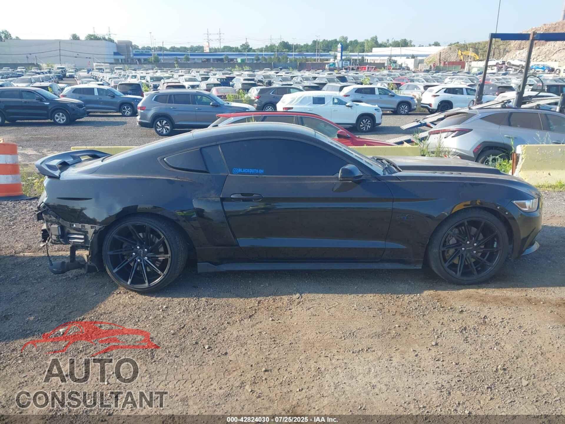 FORD MUSTANG 2017 - 1FA6P8CF8H5300779