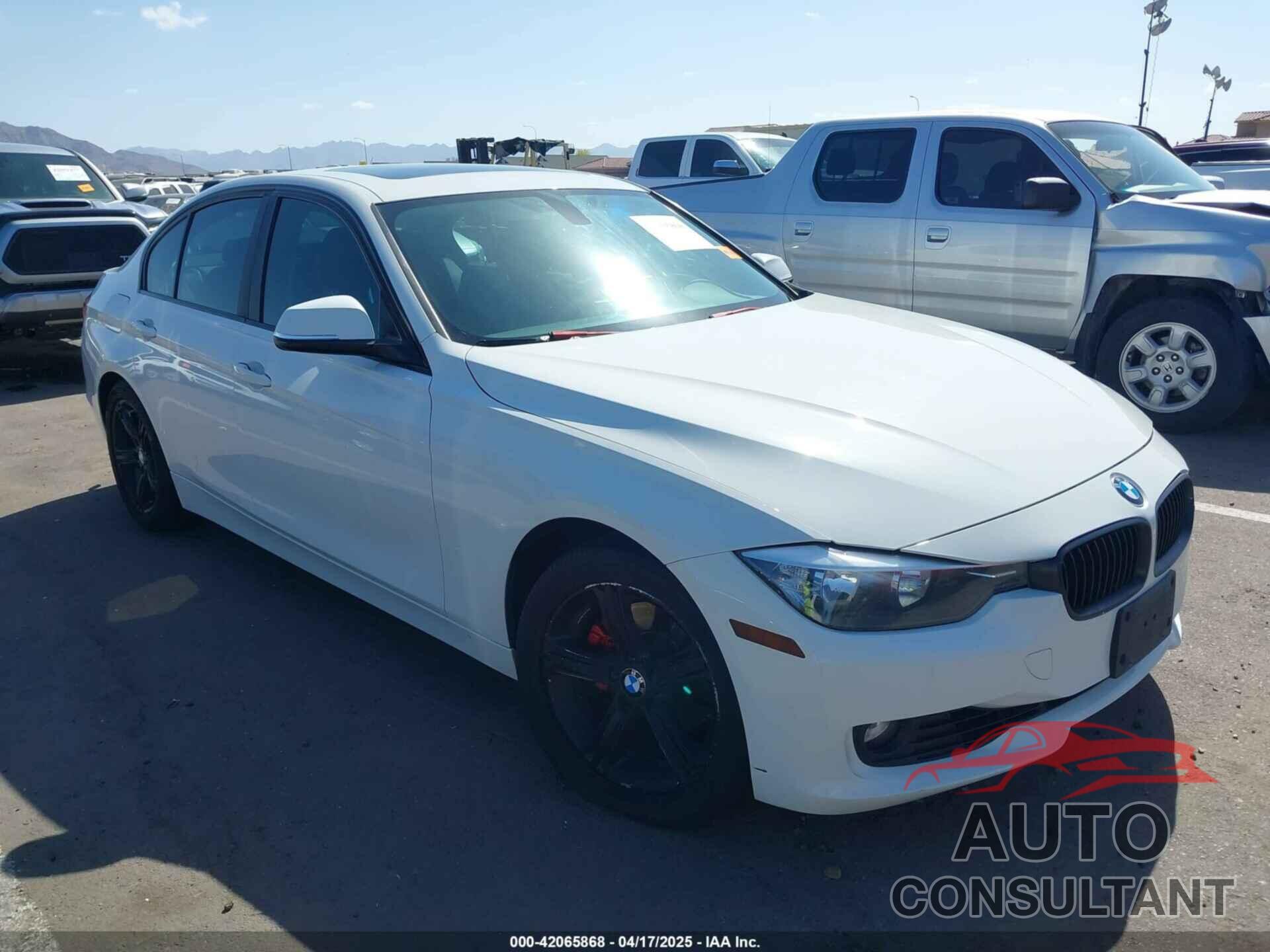 BMW 328I 2013 - WBA3B3G51DNR79950