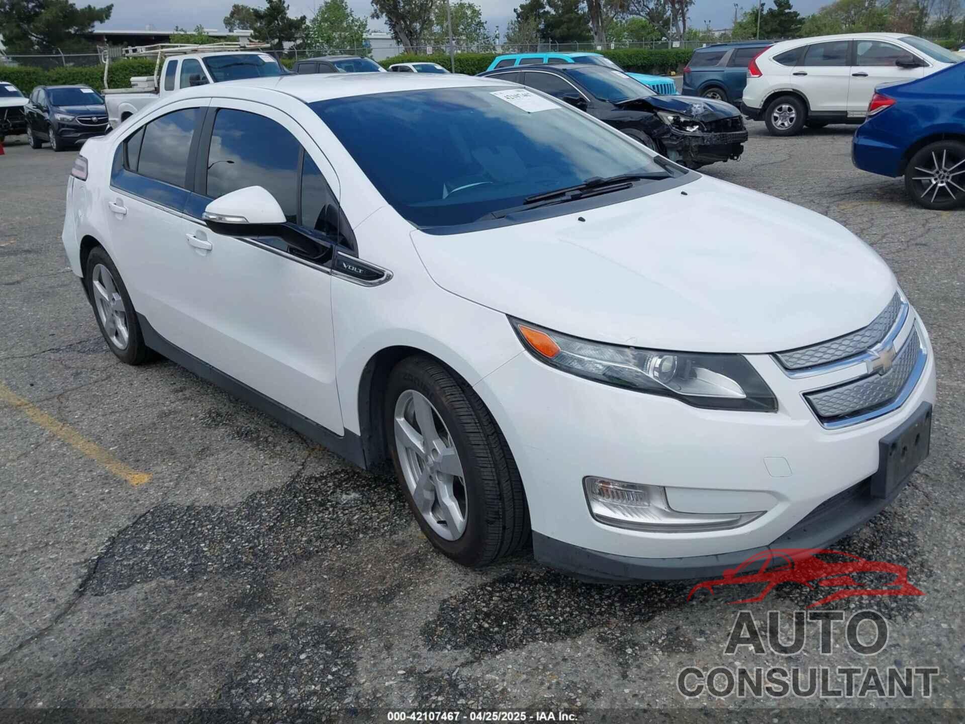 CHEVROLET VOLT 2013 - 1G1RE6E48DU140750