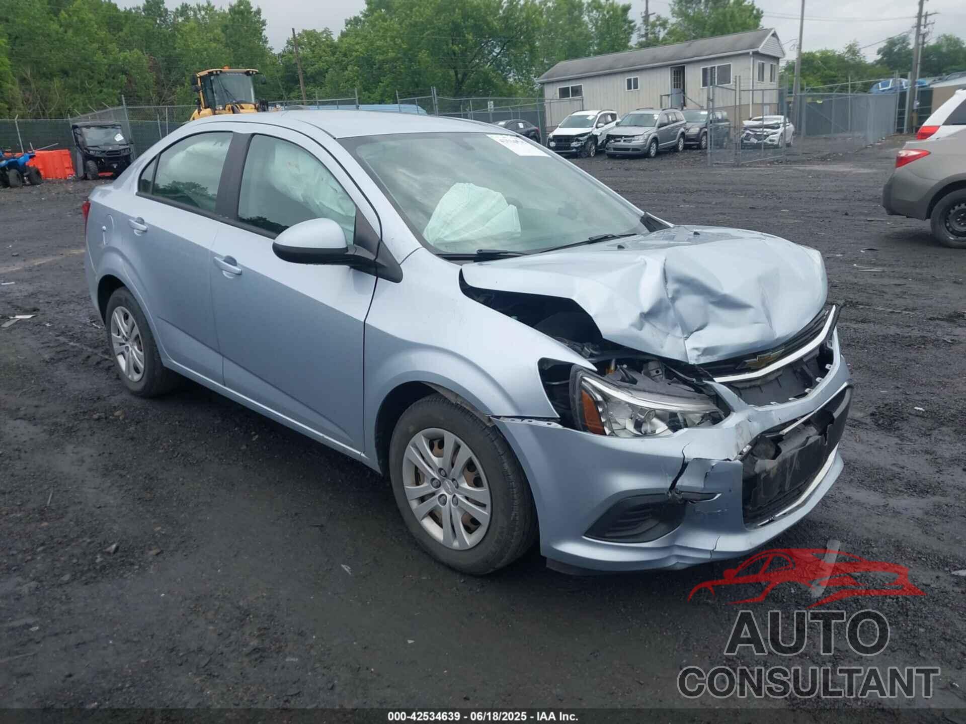 CHEVROLET SONIC 2017 - 1G1JB5SG8H4144690