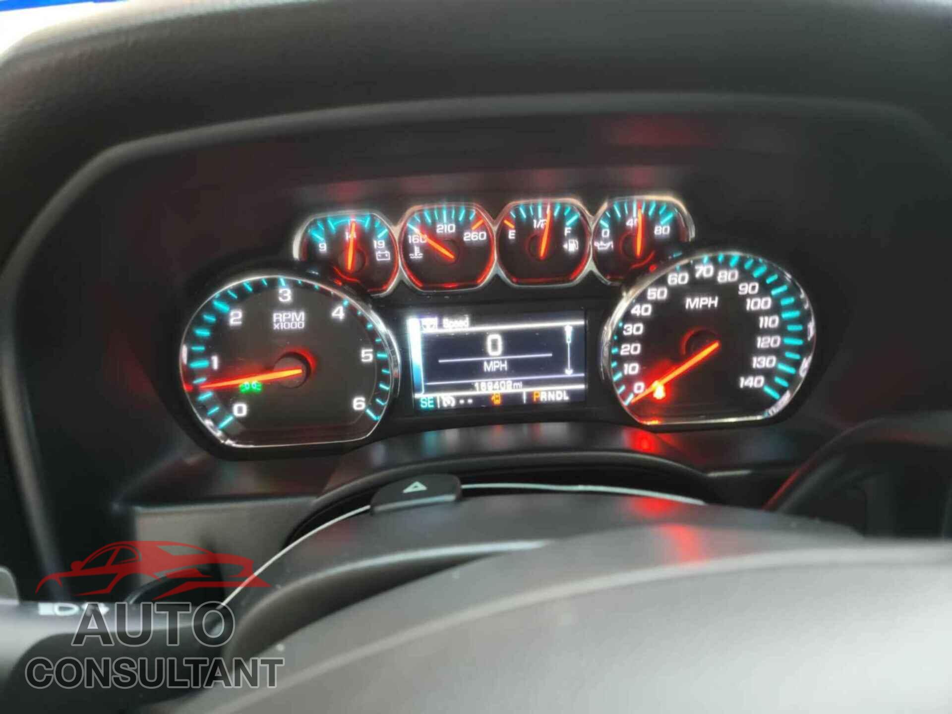 CHEVROLET SILVERADO 2017 - 3GCUKREC8HG324467