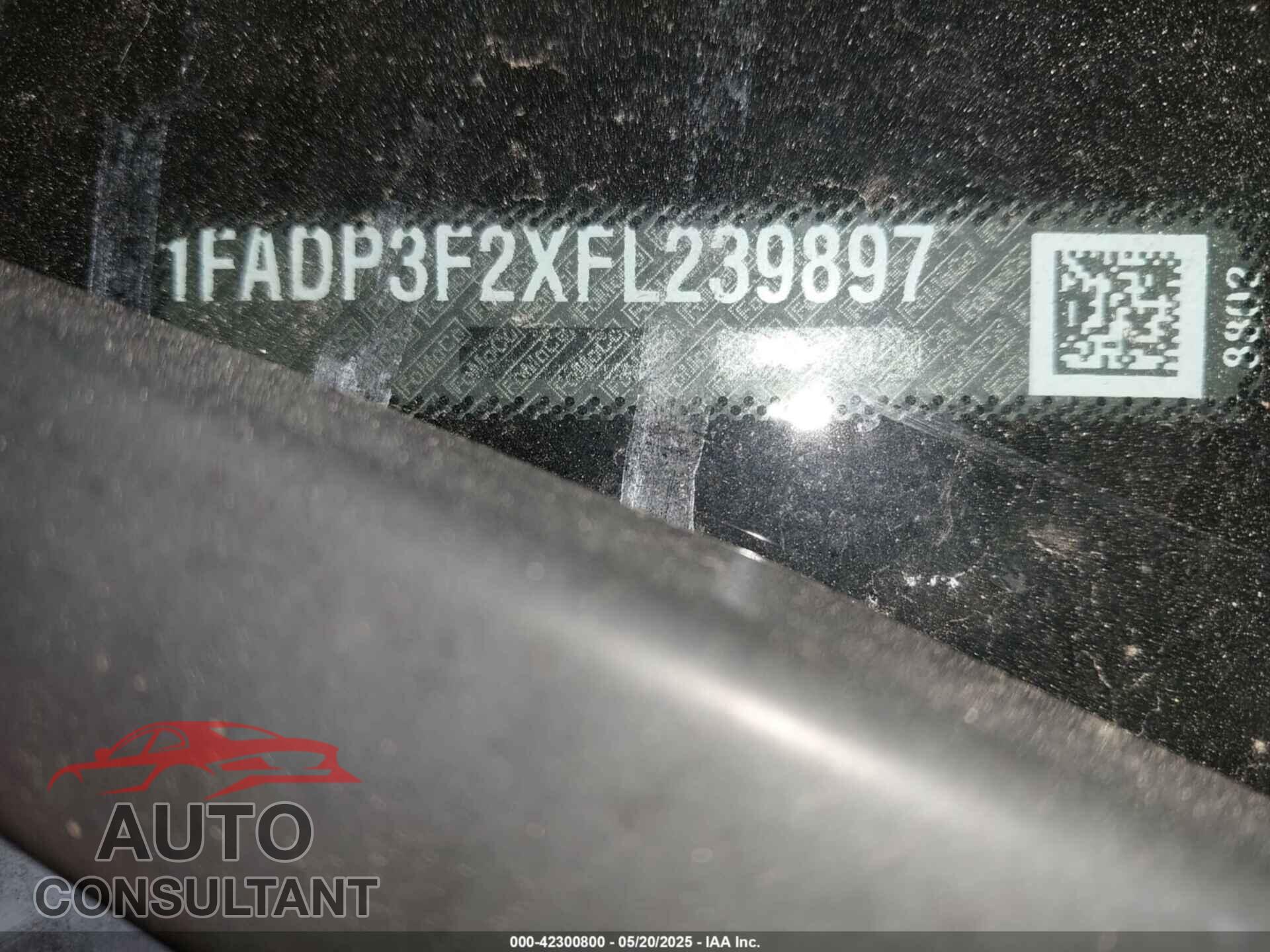 FORD FOCUS 2015 - 1FADP3F2XFL239897
